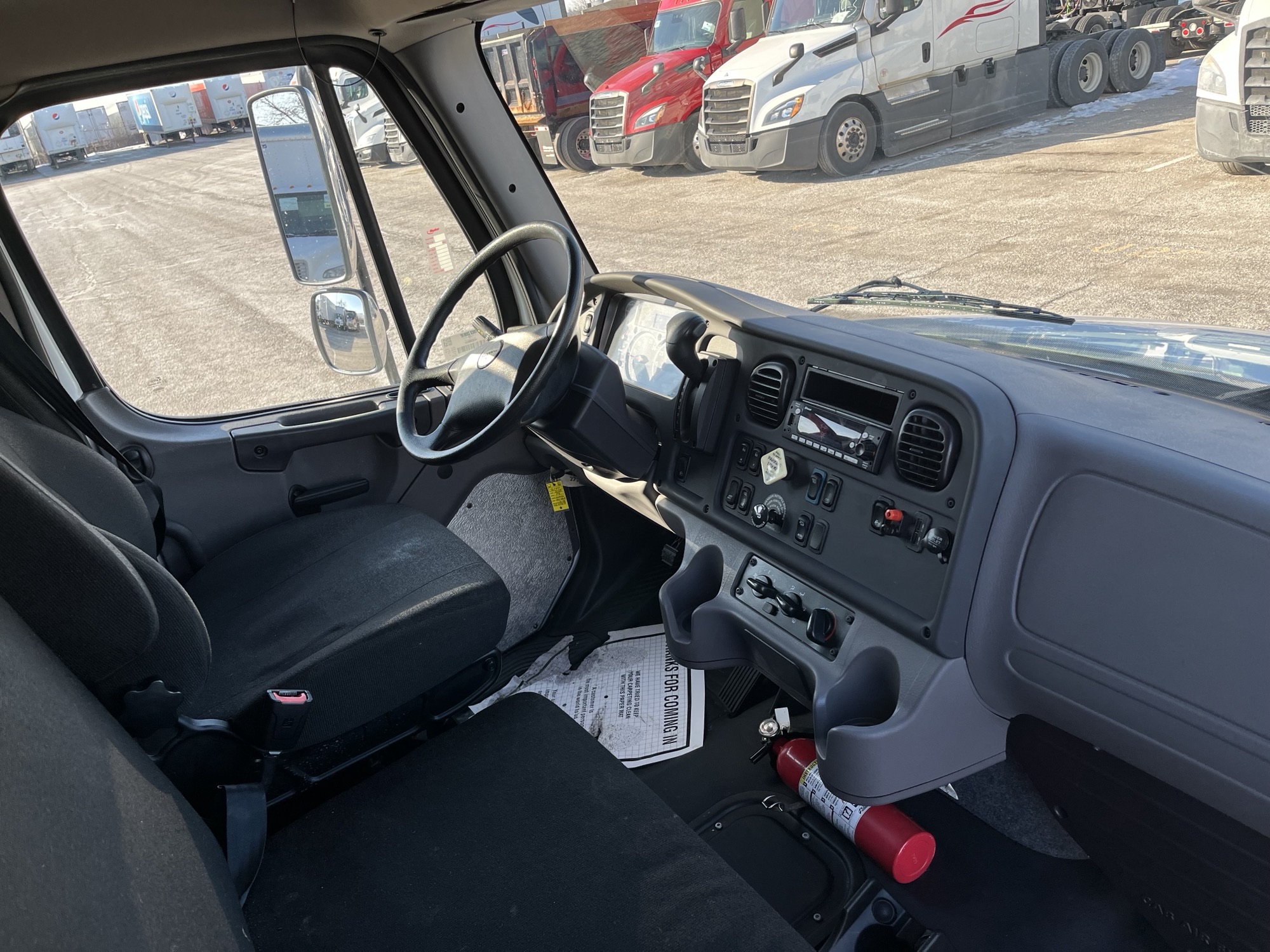 2022 Freightliner M2 106 068PM00000Qxhd5 2022 Freightliner M2 106 068PM00000Qxhd5