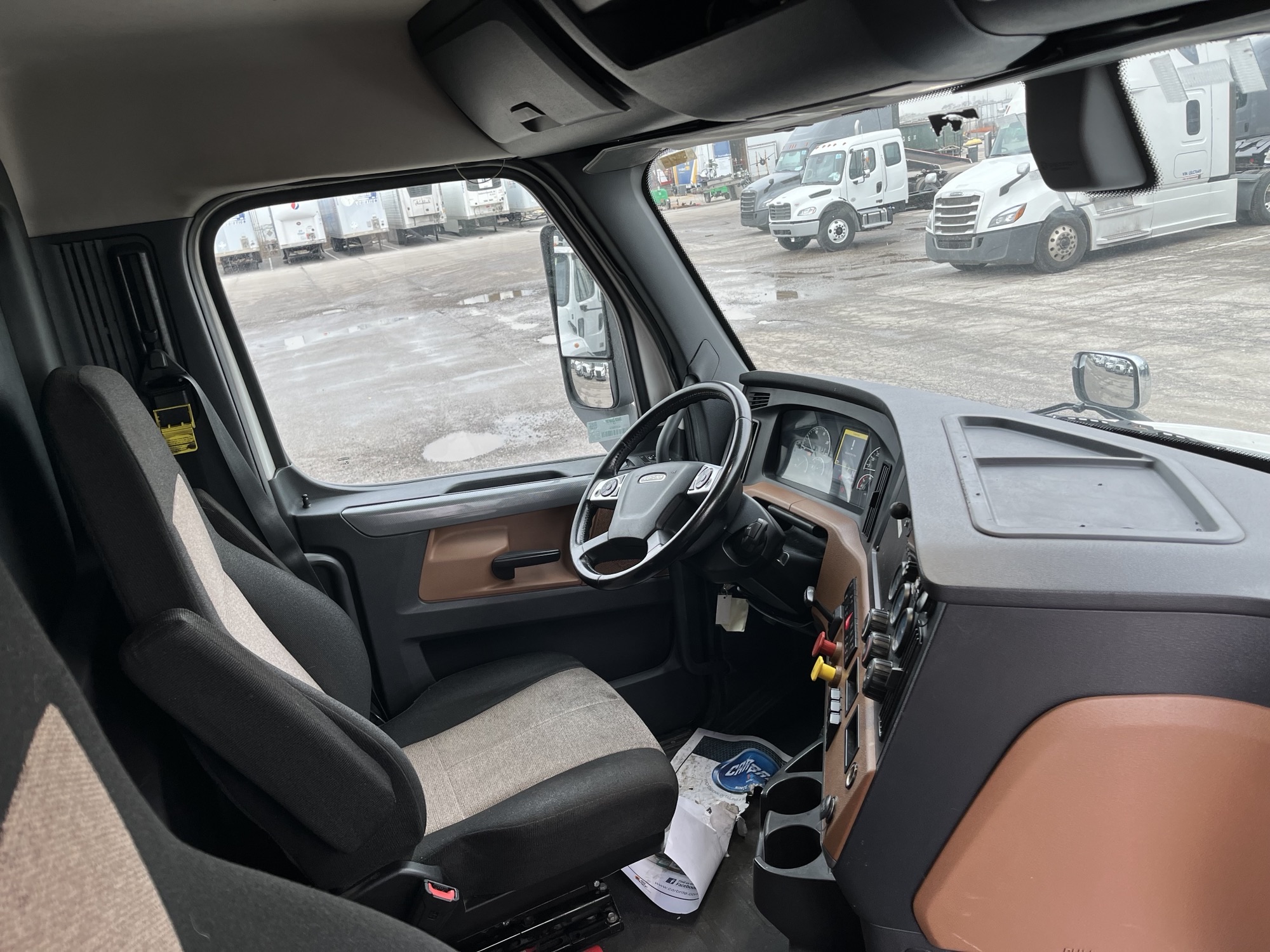 2020 Freightliner PT126 068PM00000QxoQ1 2020 Freightliner PT126 068PM00000QxoQ1