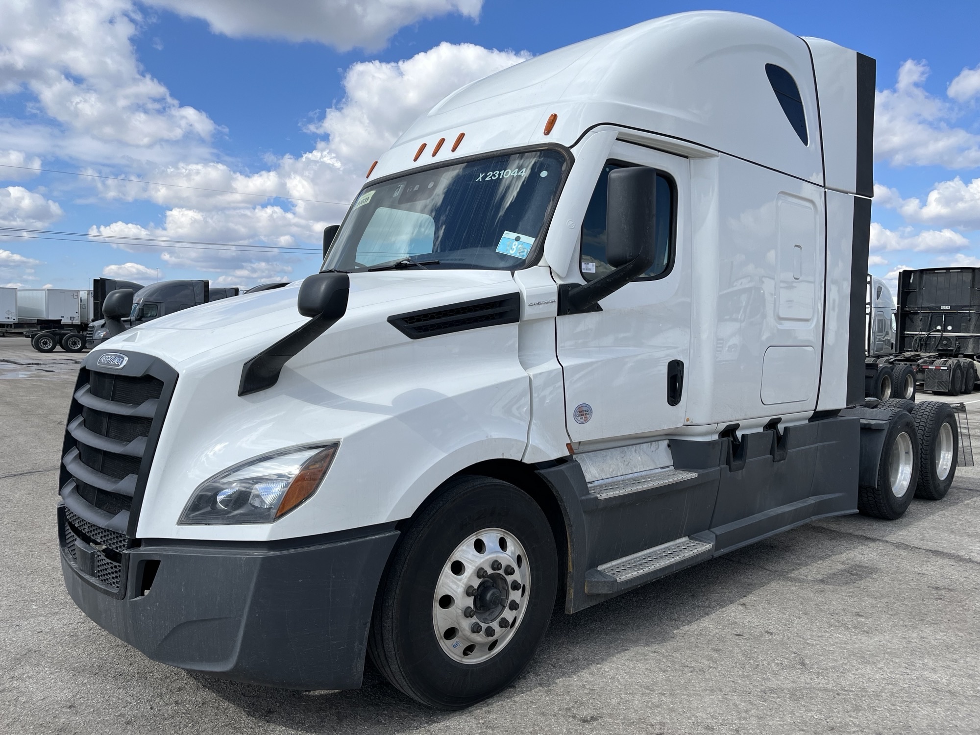 2023 Freightliner PT126 - image 1 of 3