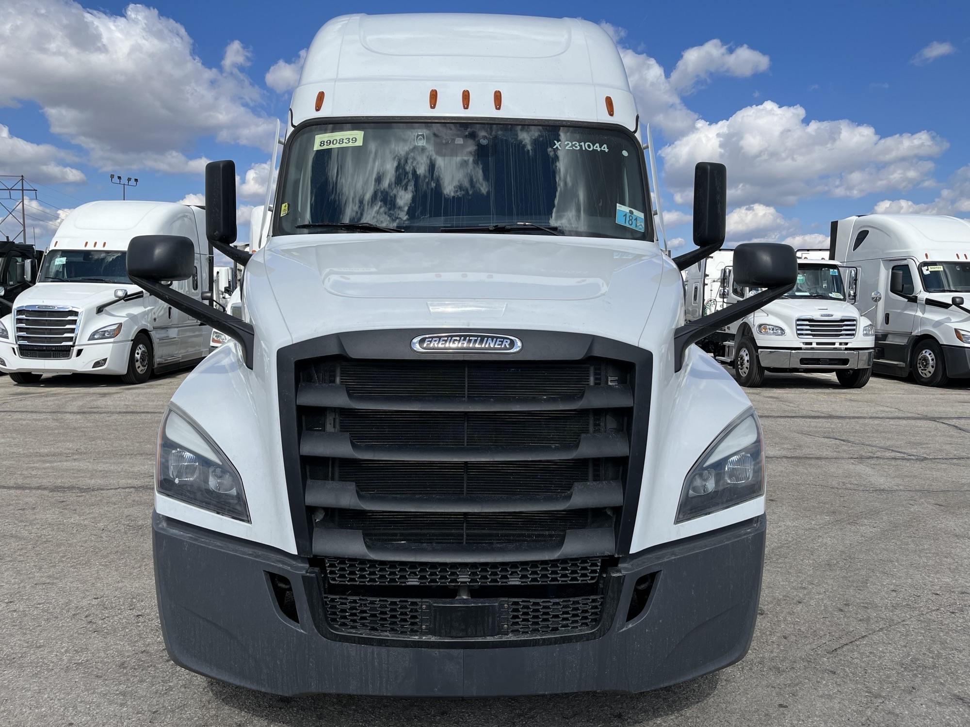 2023 Freightliner PT126 - image 2 of 3