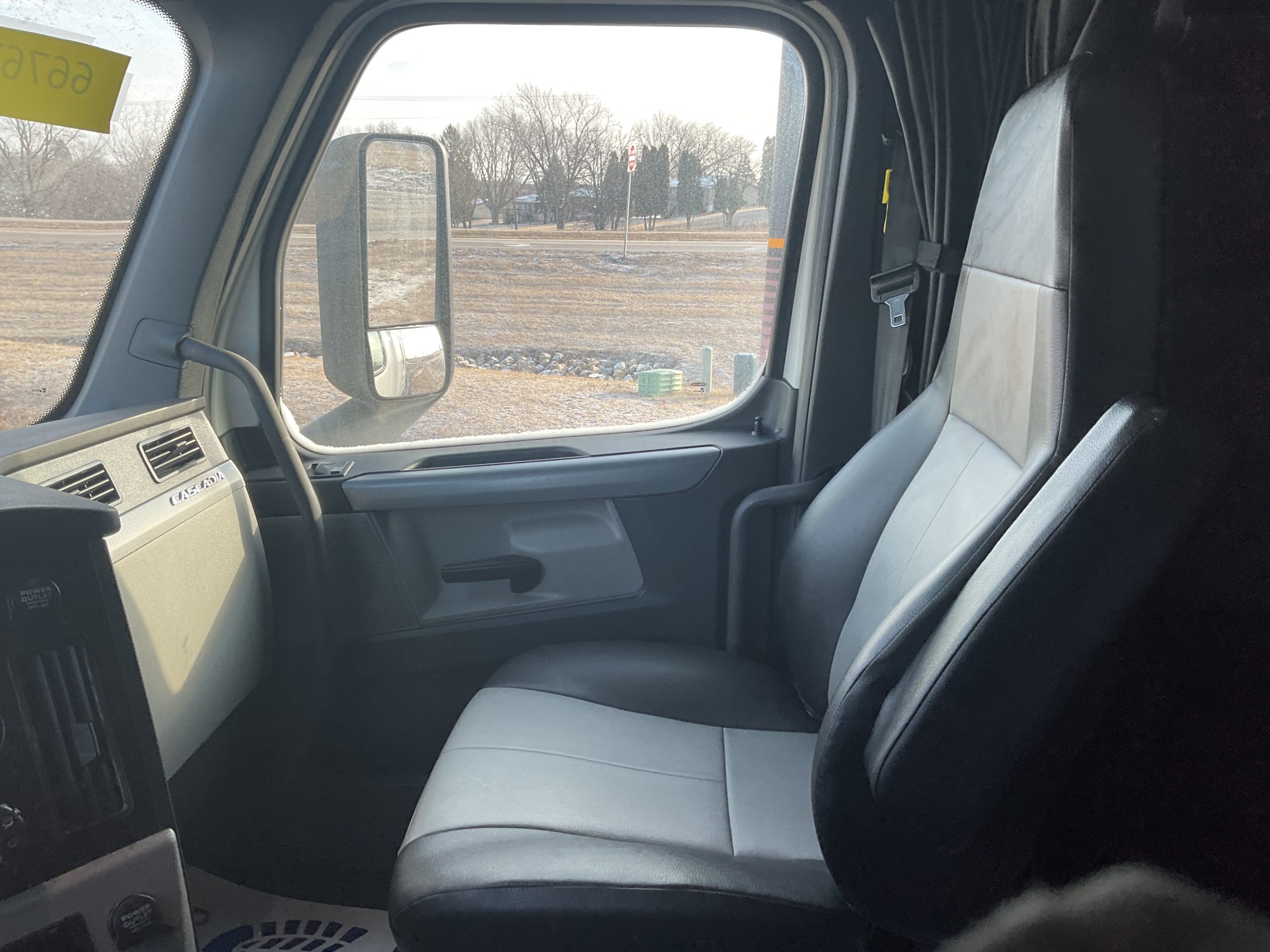 2021 Freightliner PT126 068PM00000RfGxR 2021 Freightliner PT126 068PM00000RfGxR