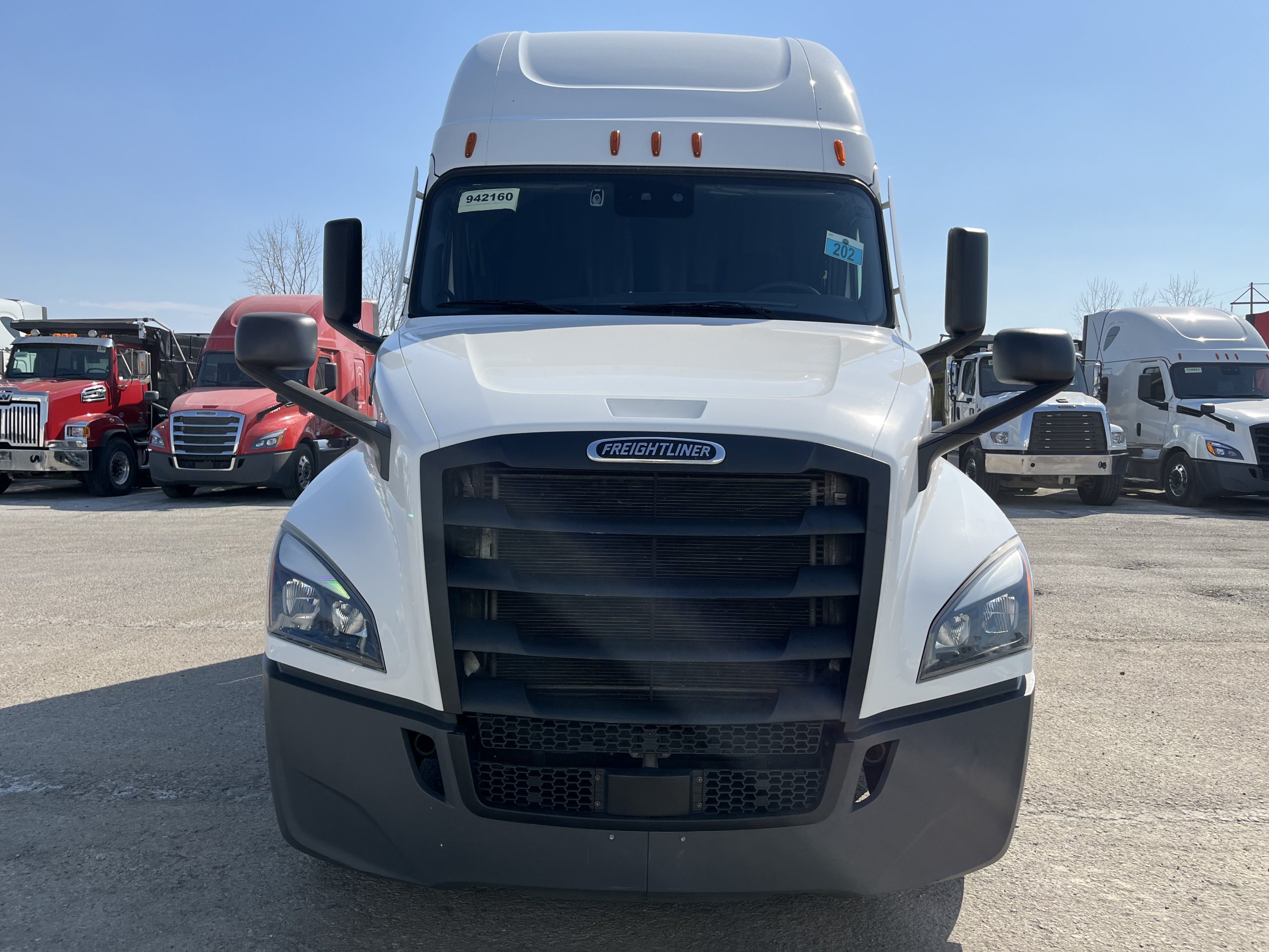 2023 Freightliner PT126 - image 2 of 6