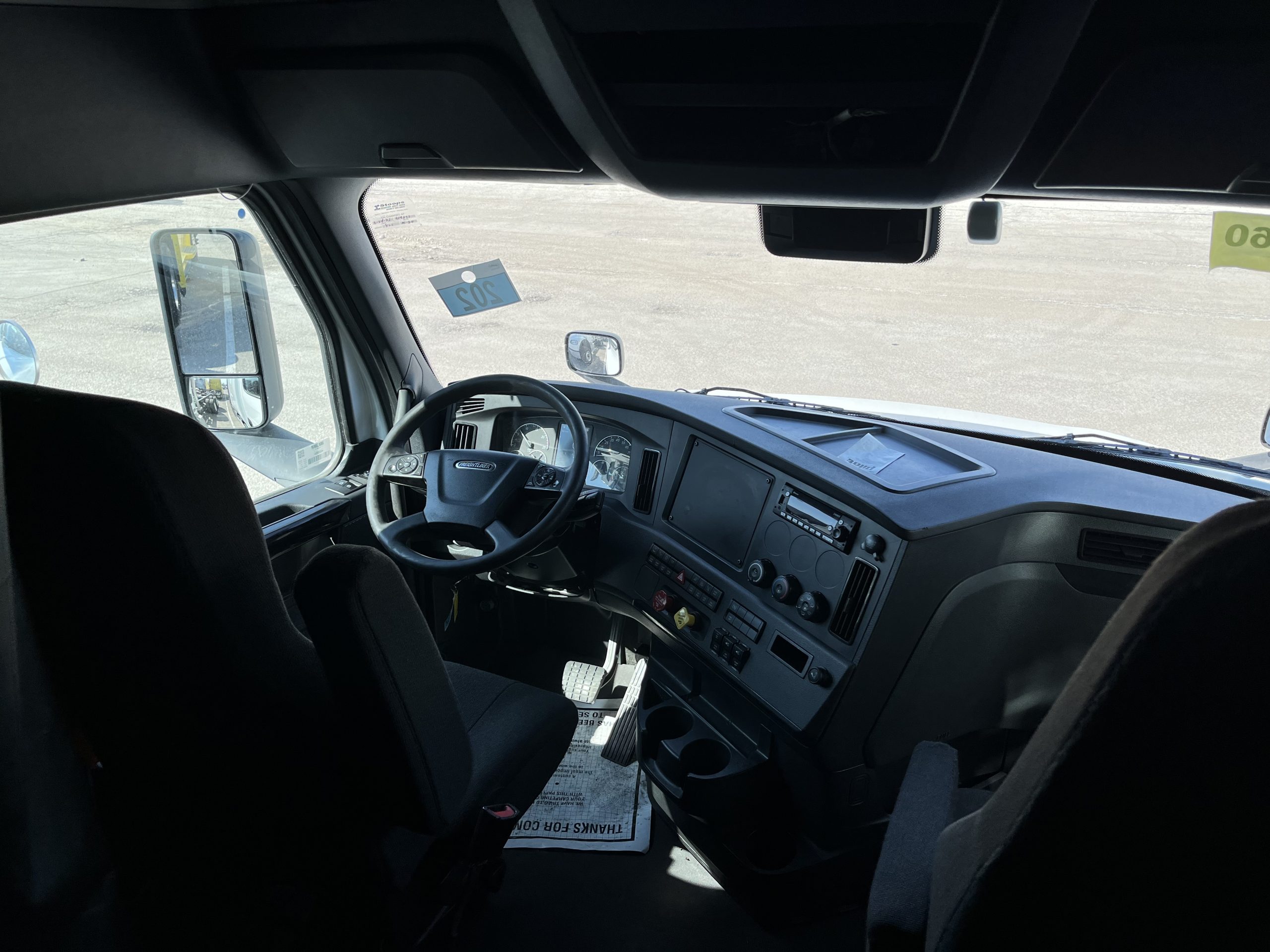 2023 Freightliner PT126 - image 5 of 6