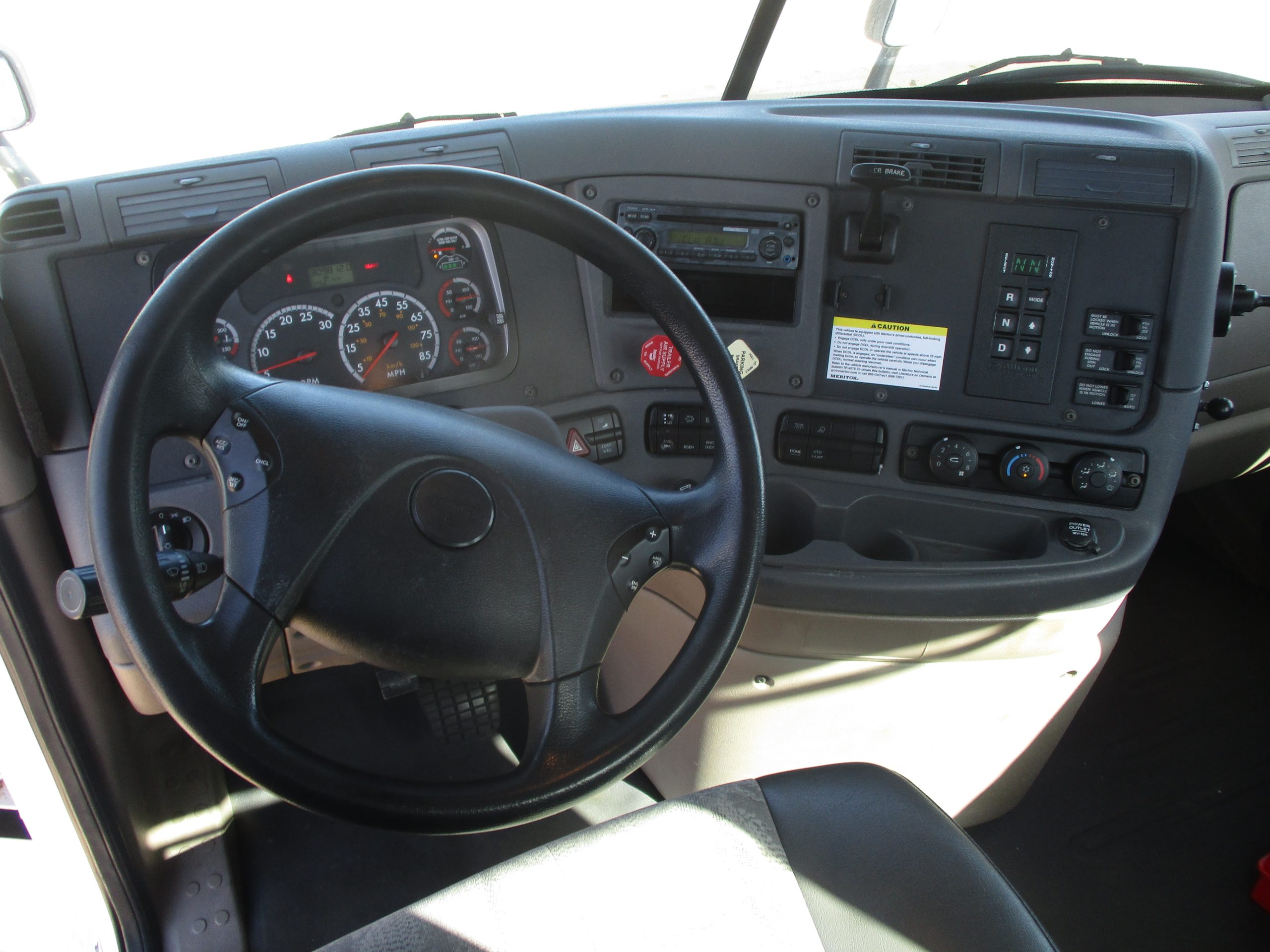 2014 Freightliner CA113 068PM00000SHcQX 2014 Freightliner CA113 068PM00000SHcQX