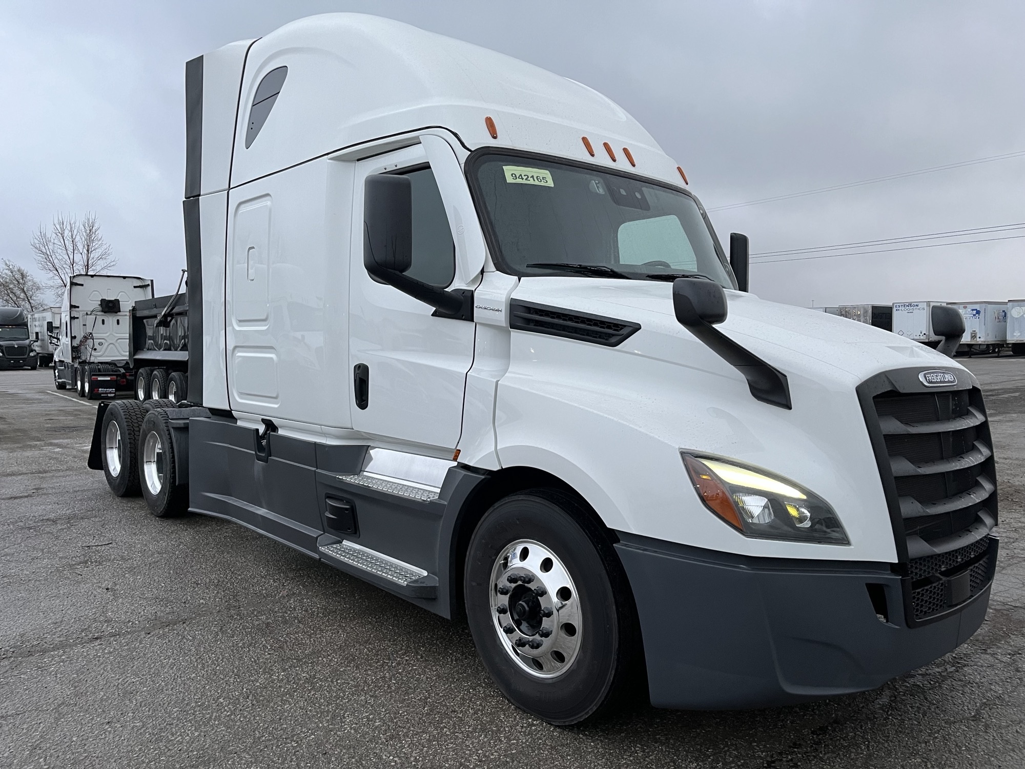2023 Freightliner PT126 - image 3 of 6