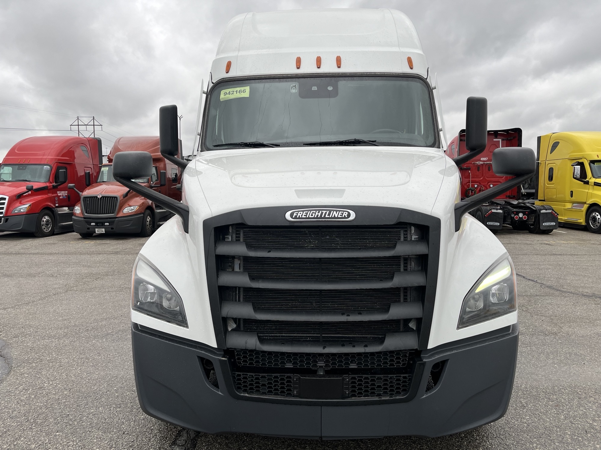 2023 Freightliner PT126 - image 2 of 6