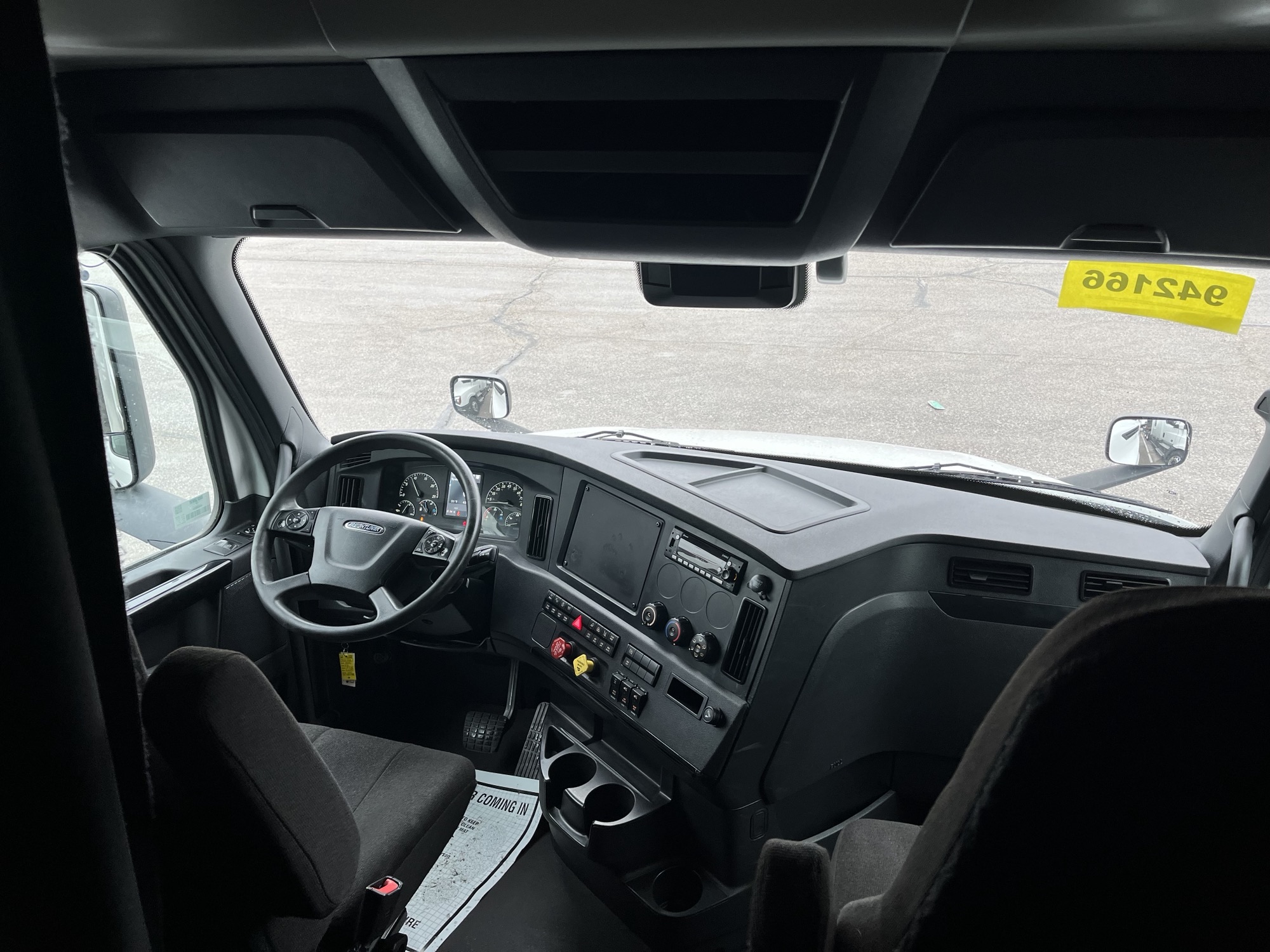 2023 Freightliner PT126 - image 5 of 6