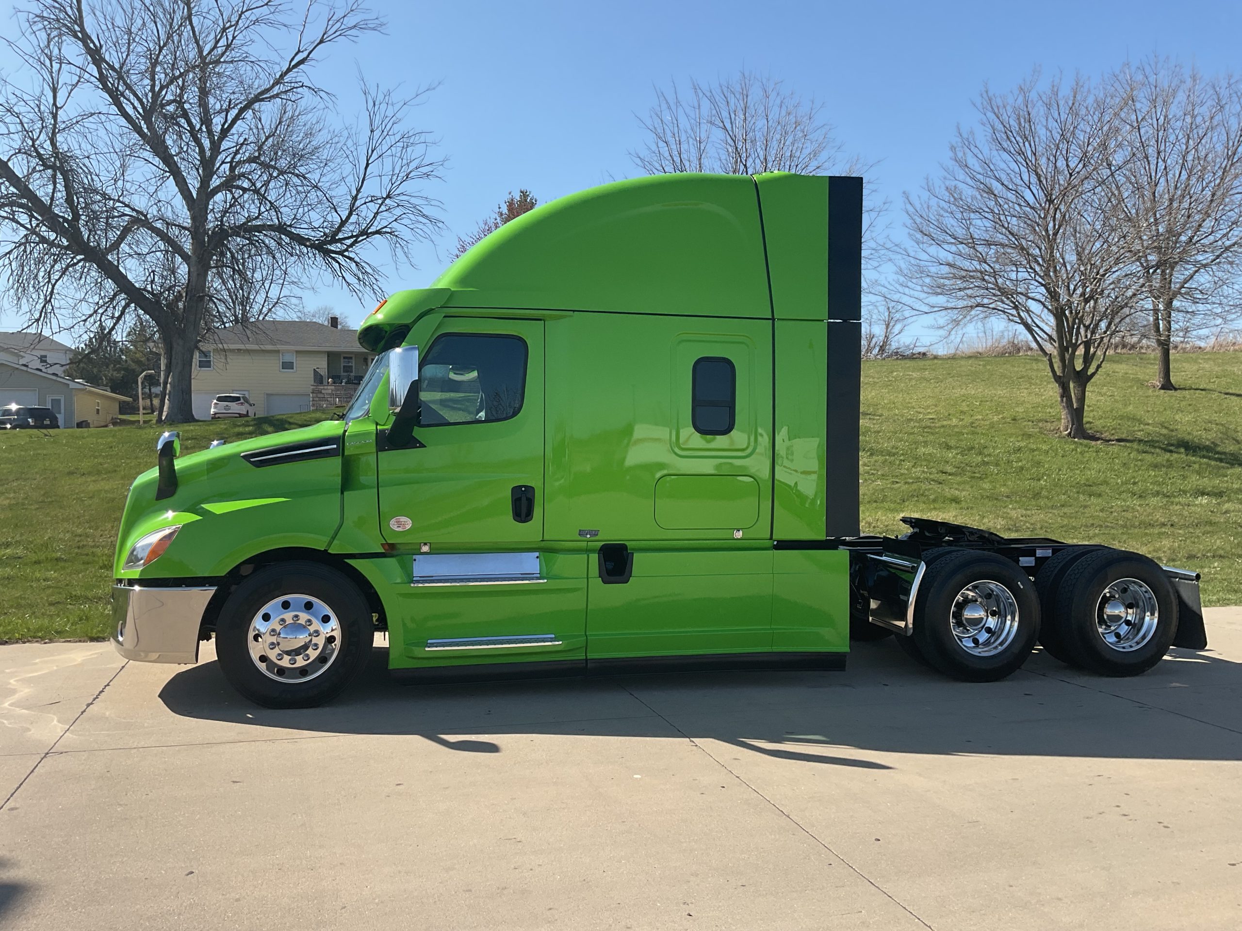 2022 Freightliner PT126 - image 5 of 6