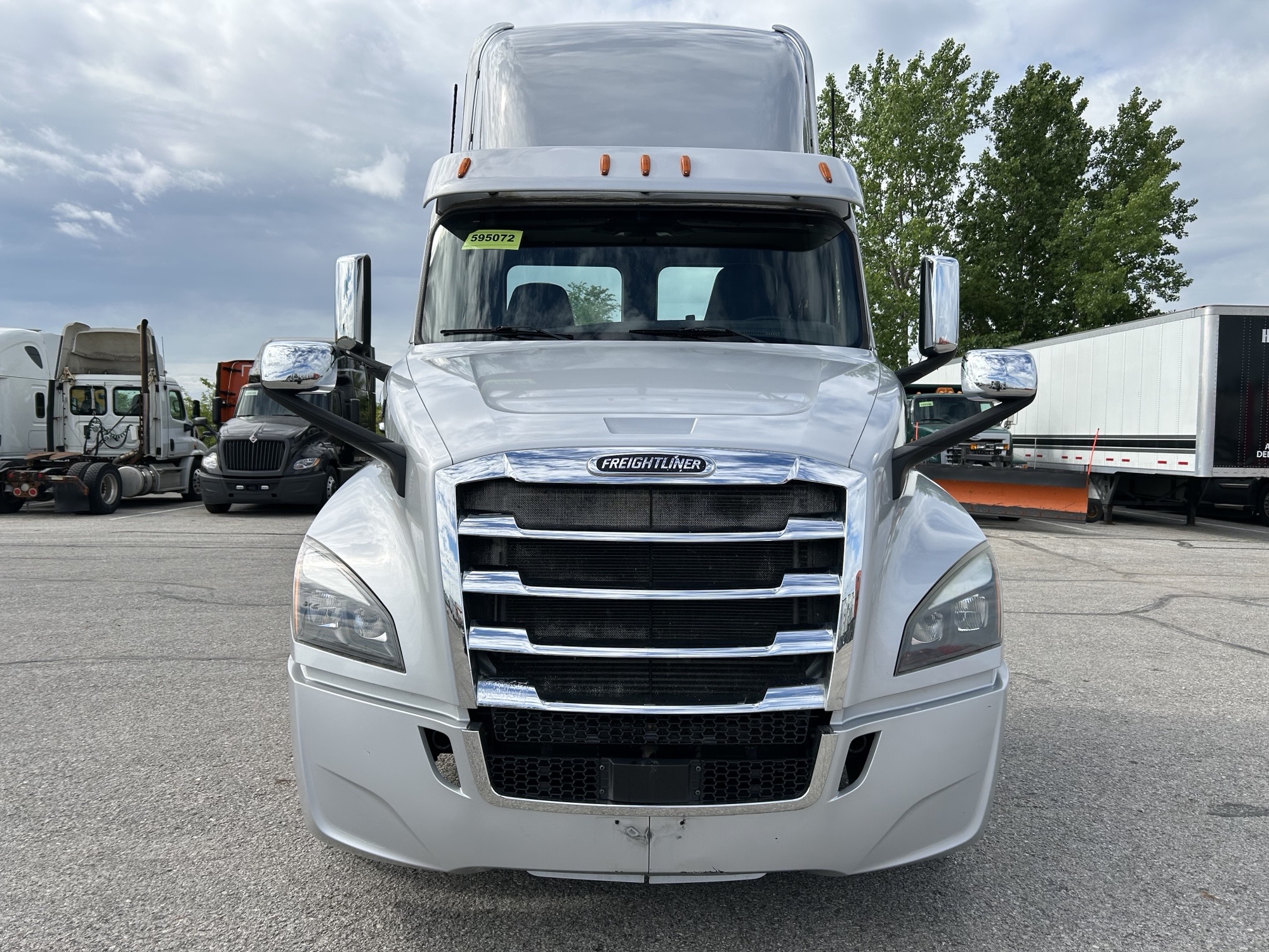 2019 Freightliner PT126DC 068PM00000V7WpM 2019 Freightliner PT126DC 068PM00000V7WpM