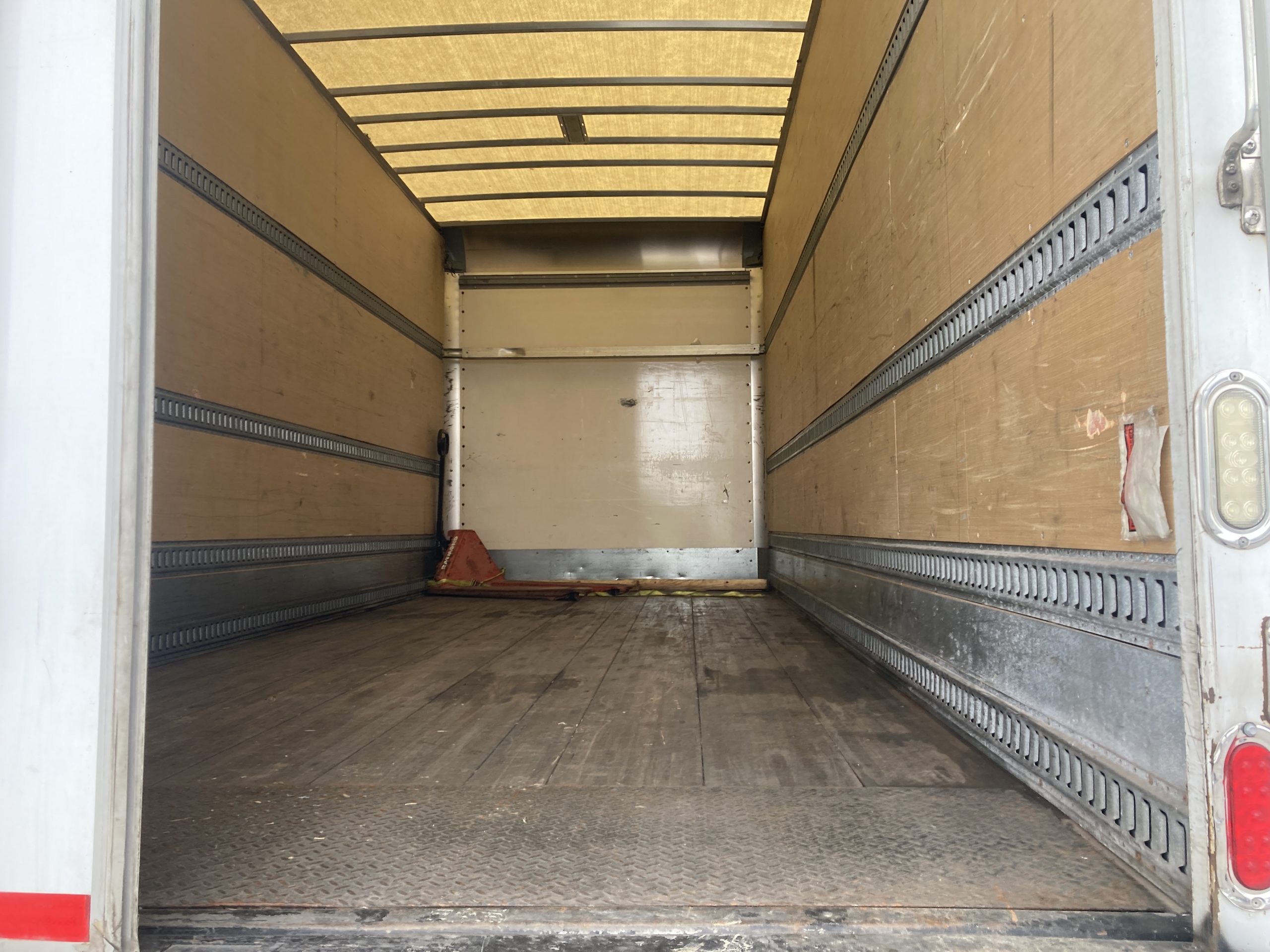2016 Freightliner CA113 - image 1 of 6