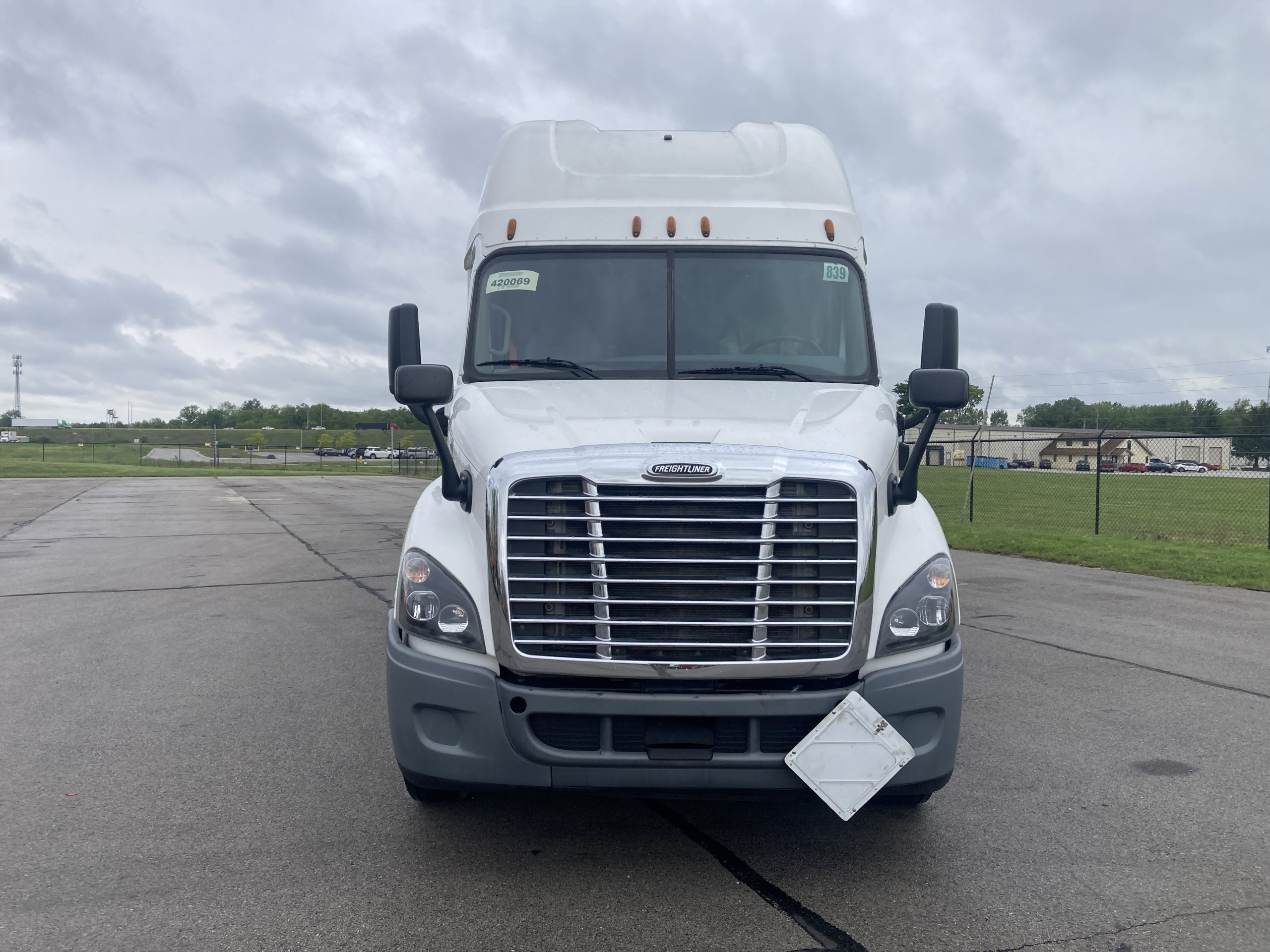2016 Freightliner - image 2