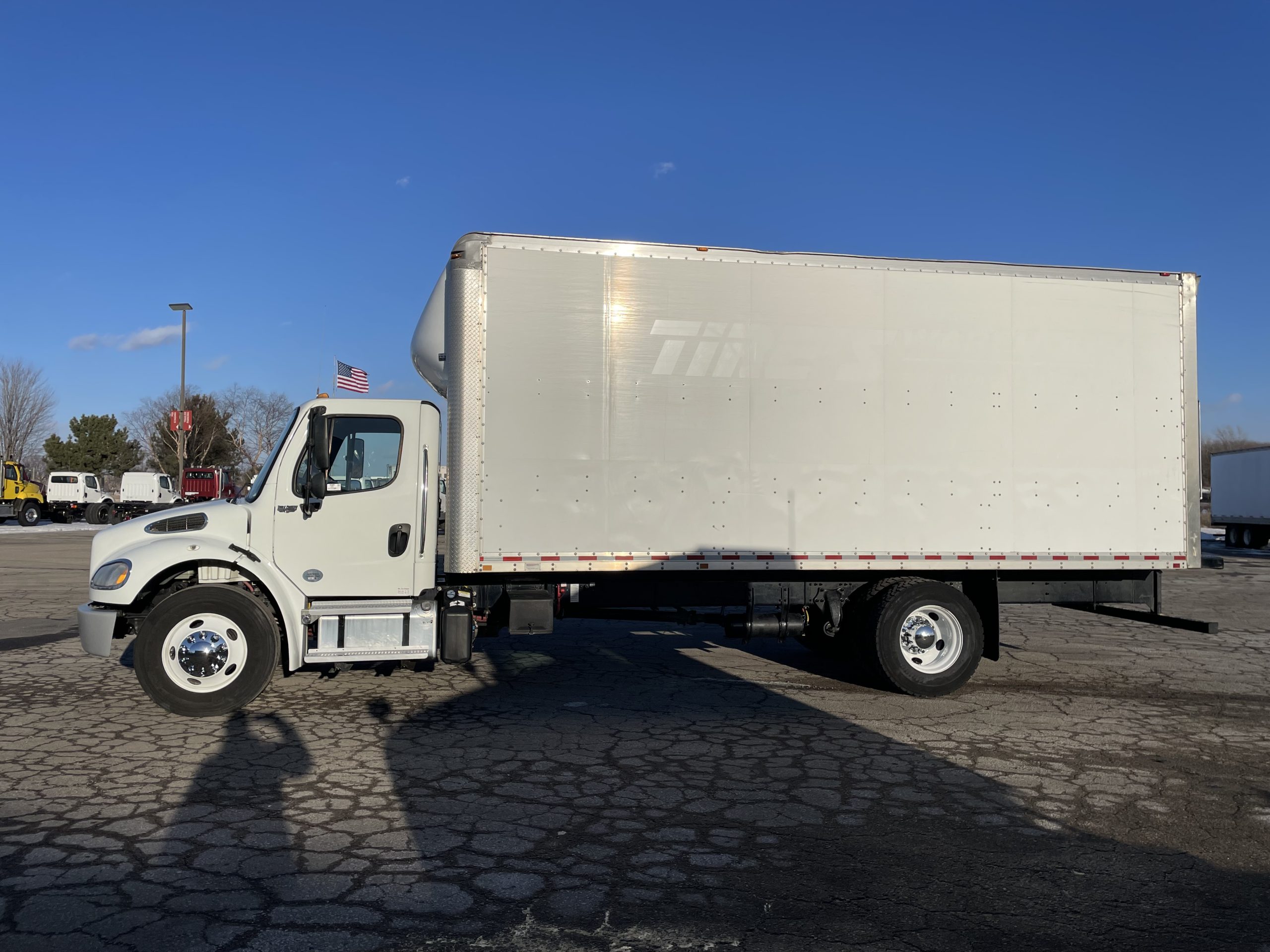 2020 Freightliner M260 - image 5 of 6