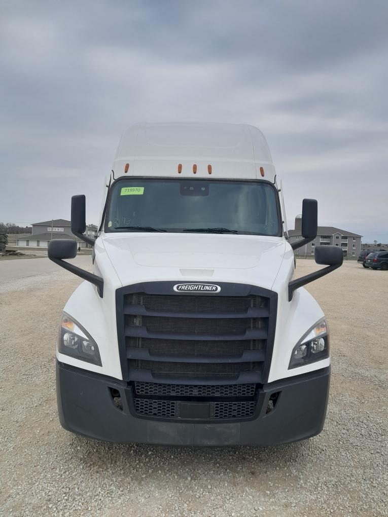 2022 Freightliner PT126 - image 2 of 6