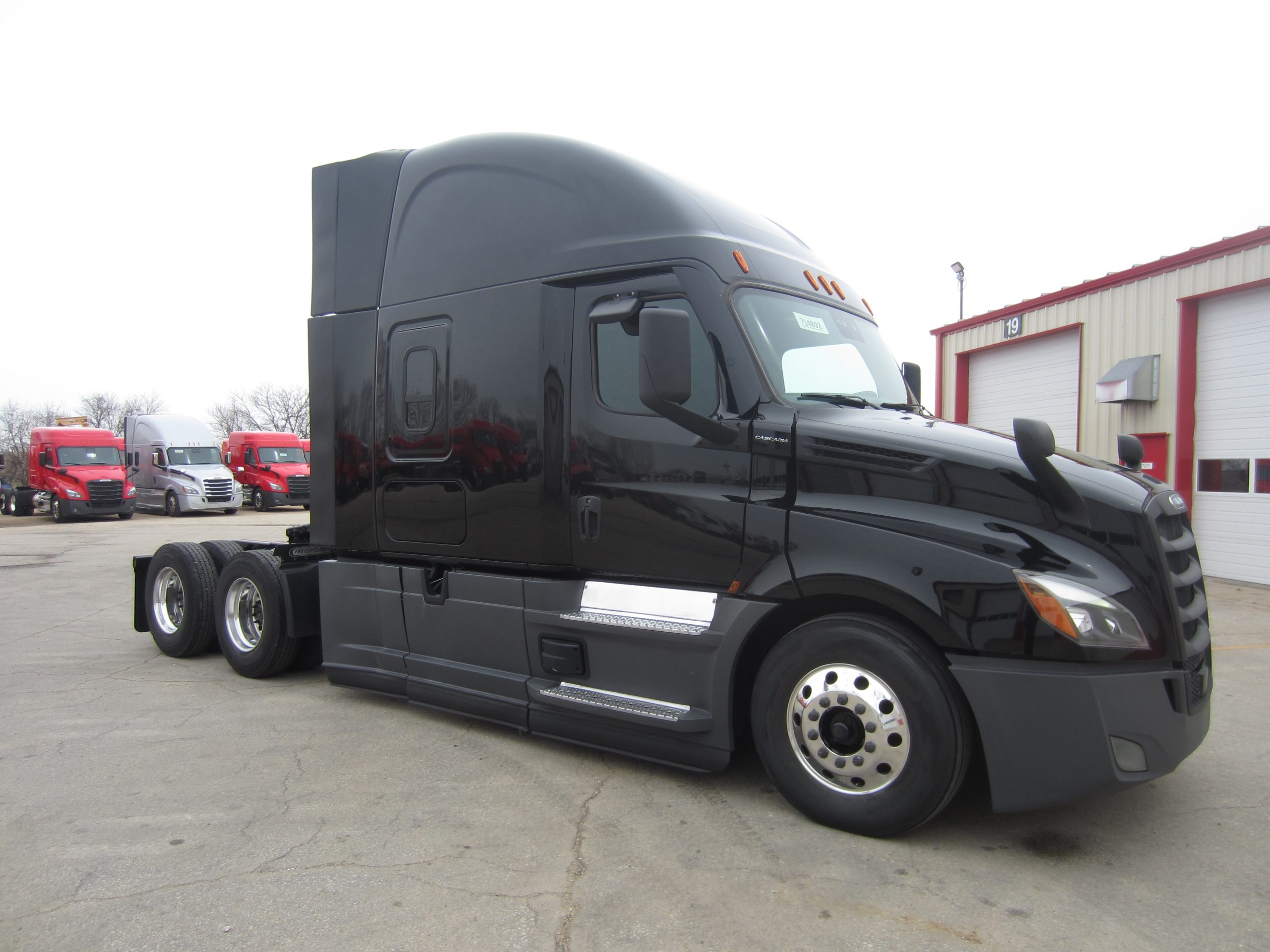 2022 Freightliner PT126 - image 3 of 6