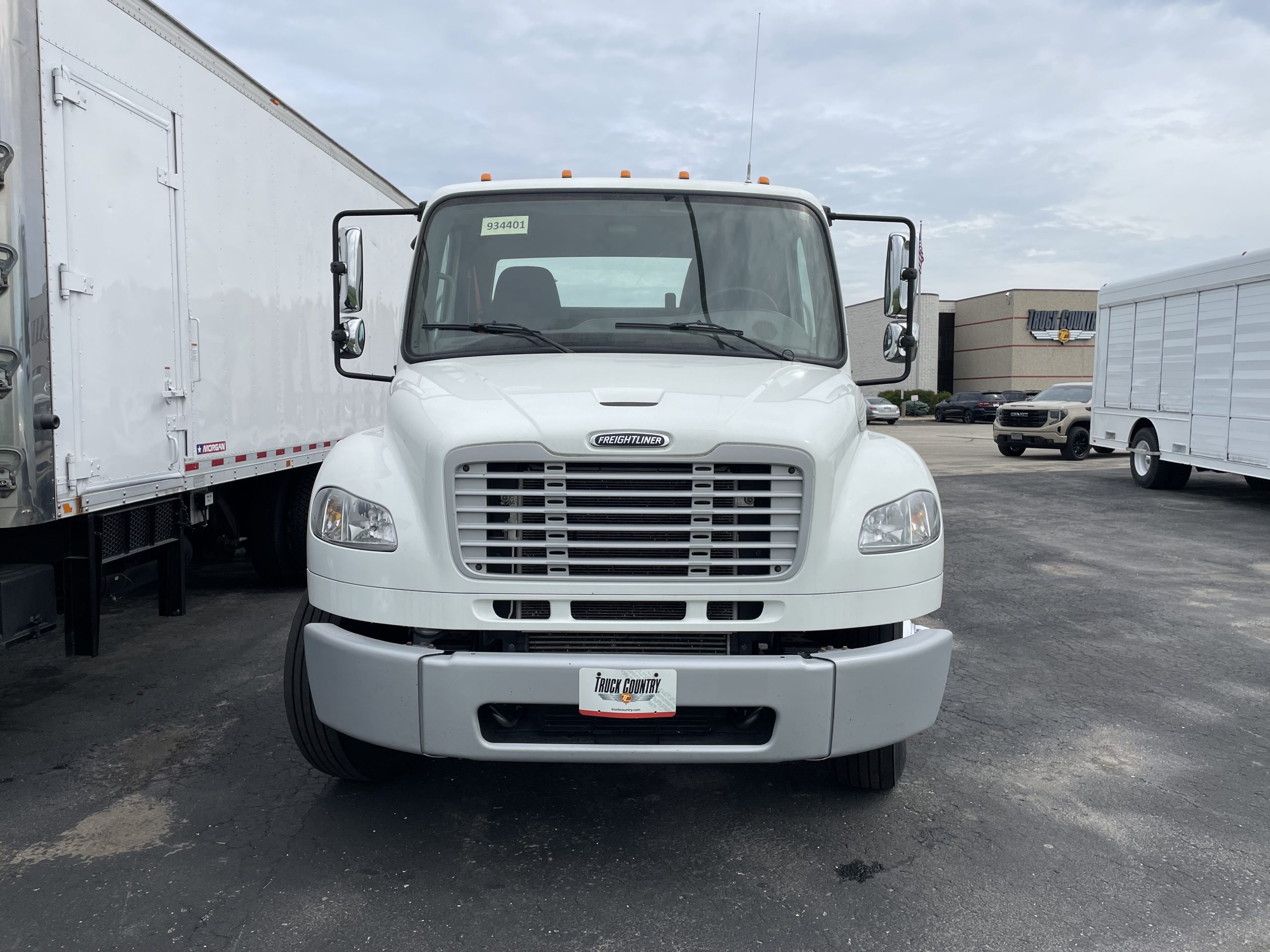 2022 Freightliner M260 - image 2 of 5