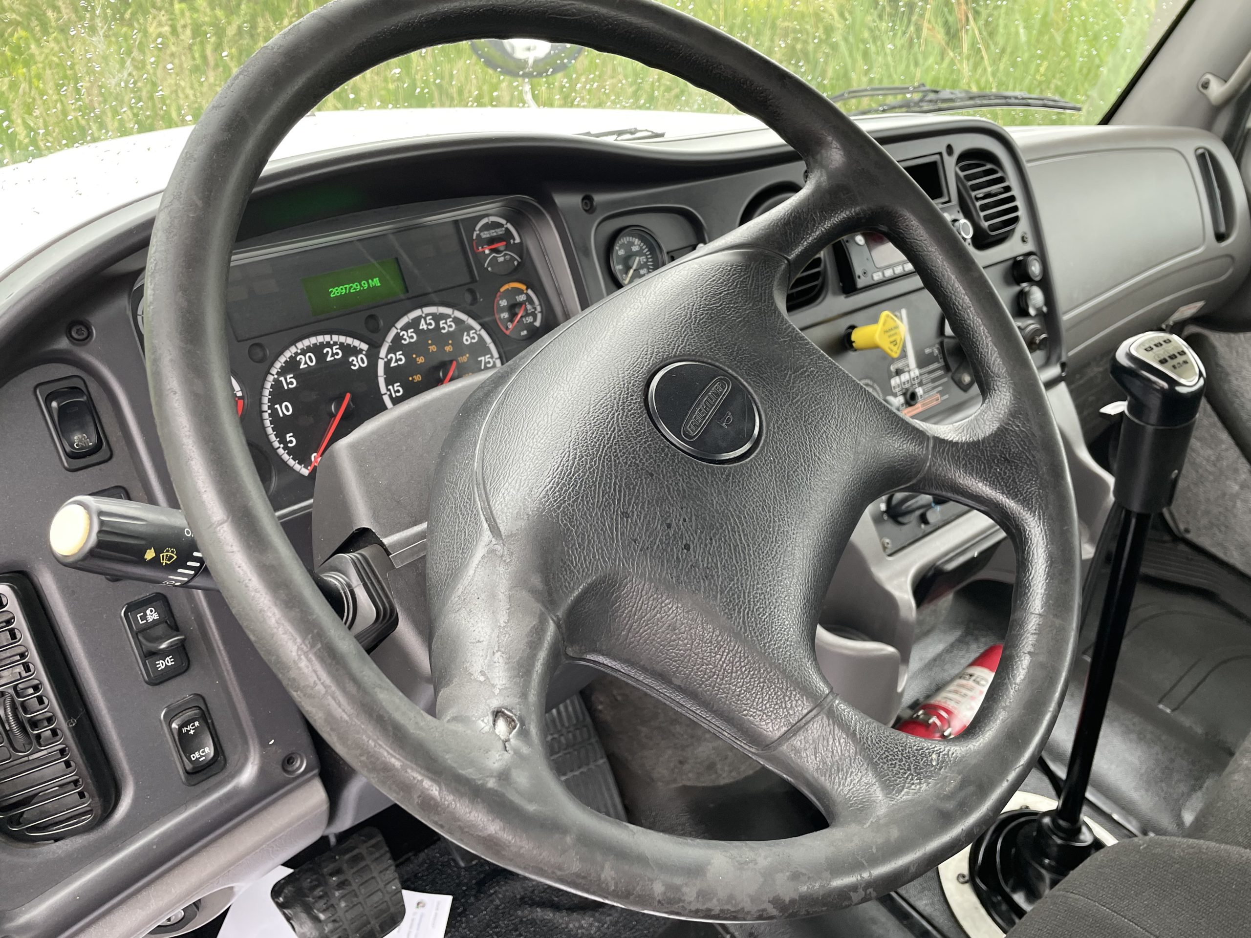 2016 Freightliner M2112 - image 4 of 6