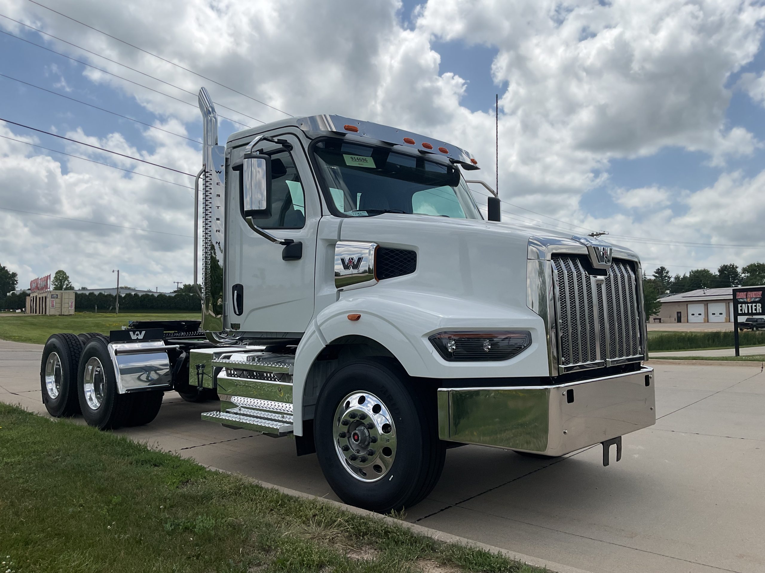 2026 Western Star 49X - image 3 of 6