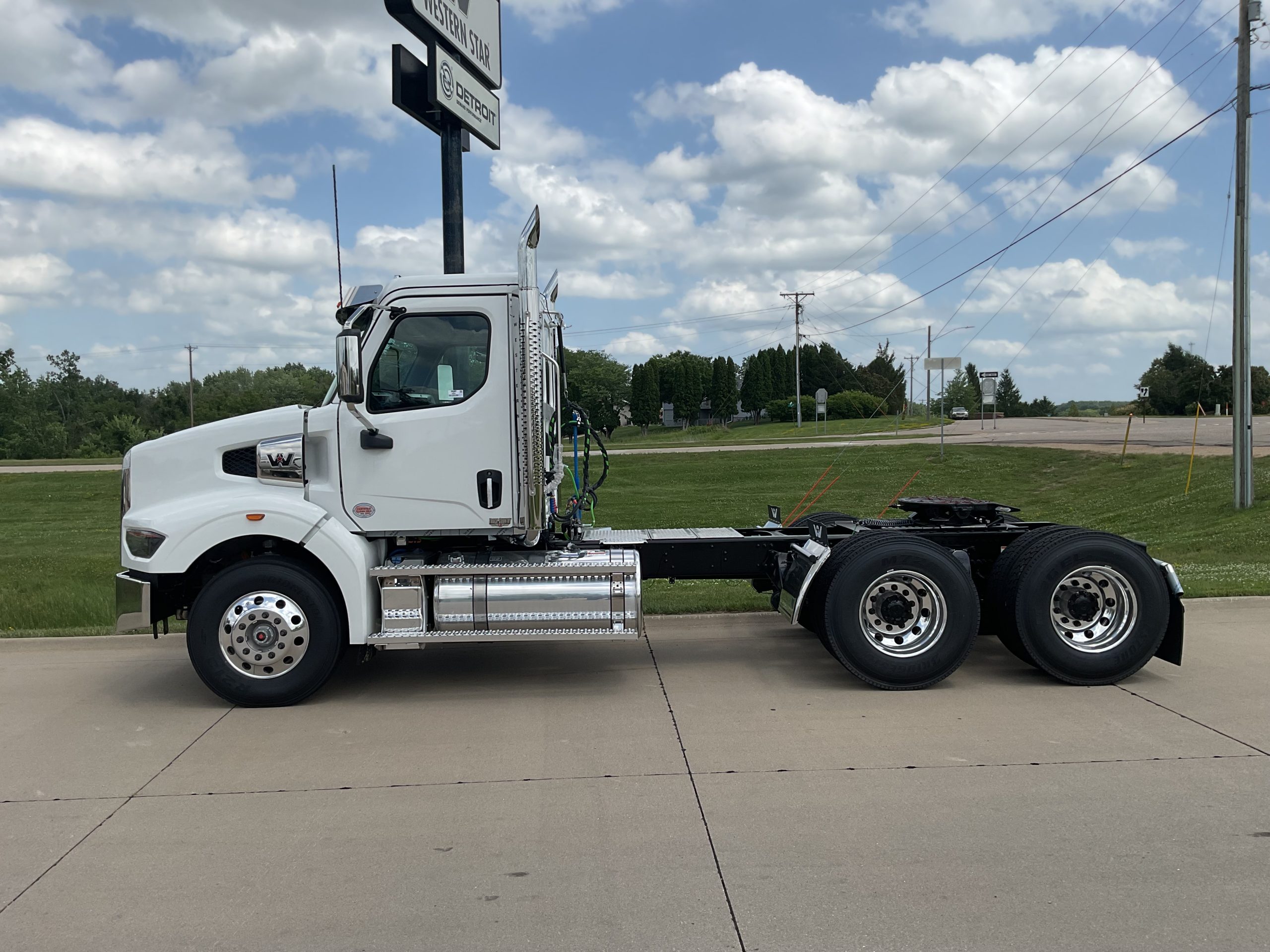 2026 Western Star 49X - image 6 of 6