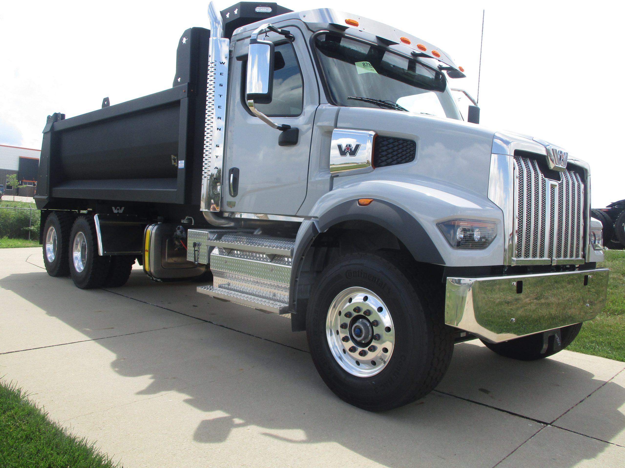 2026 Western Star 47X - image 3 of 6