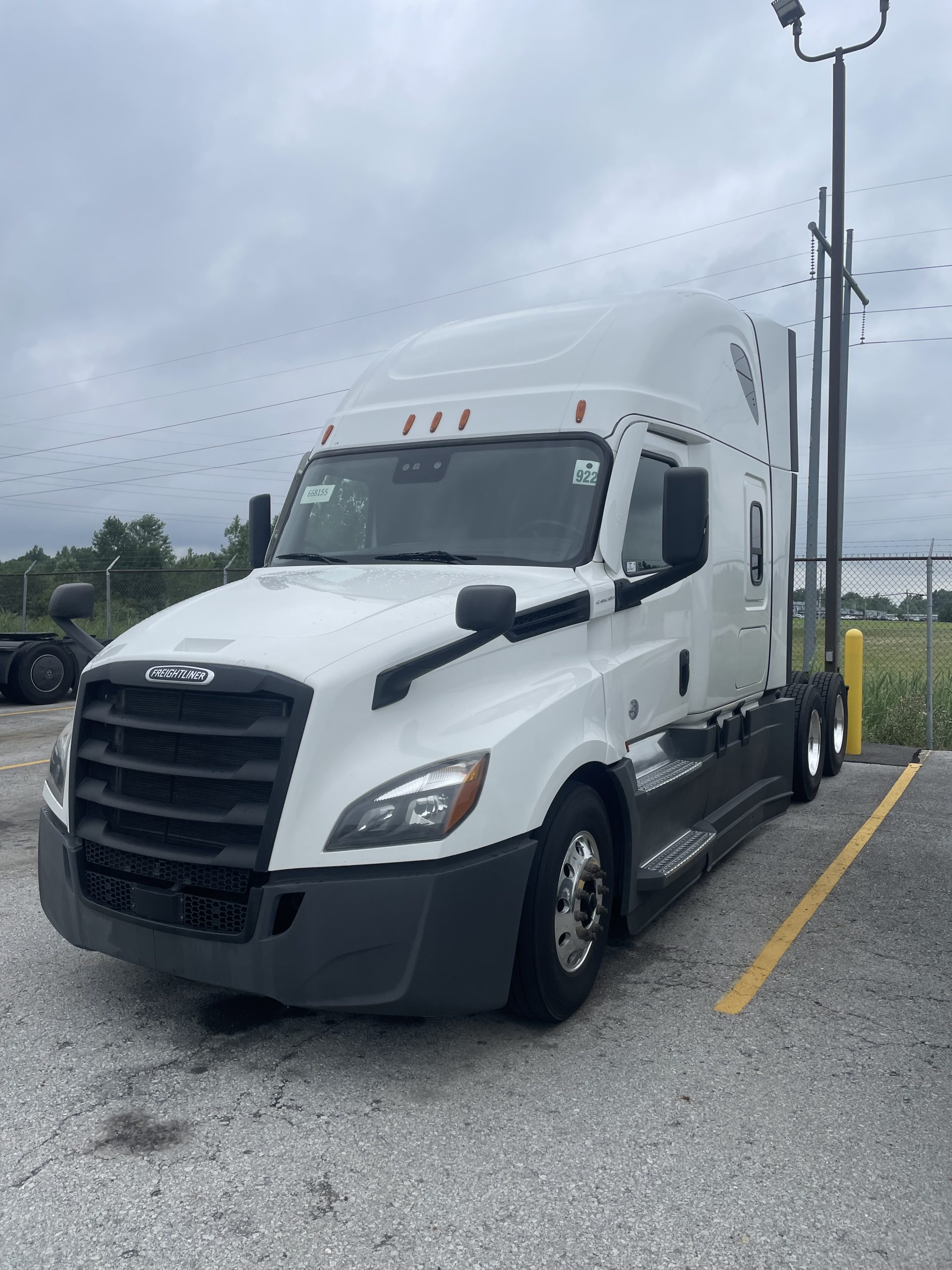 2021 Freightliner PT126 - image 3 of 6