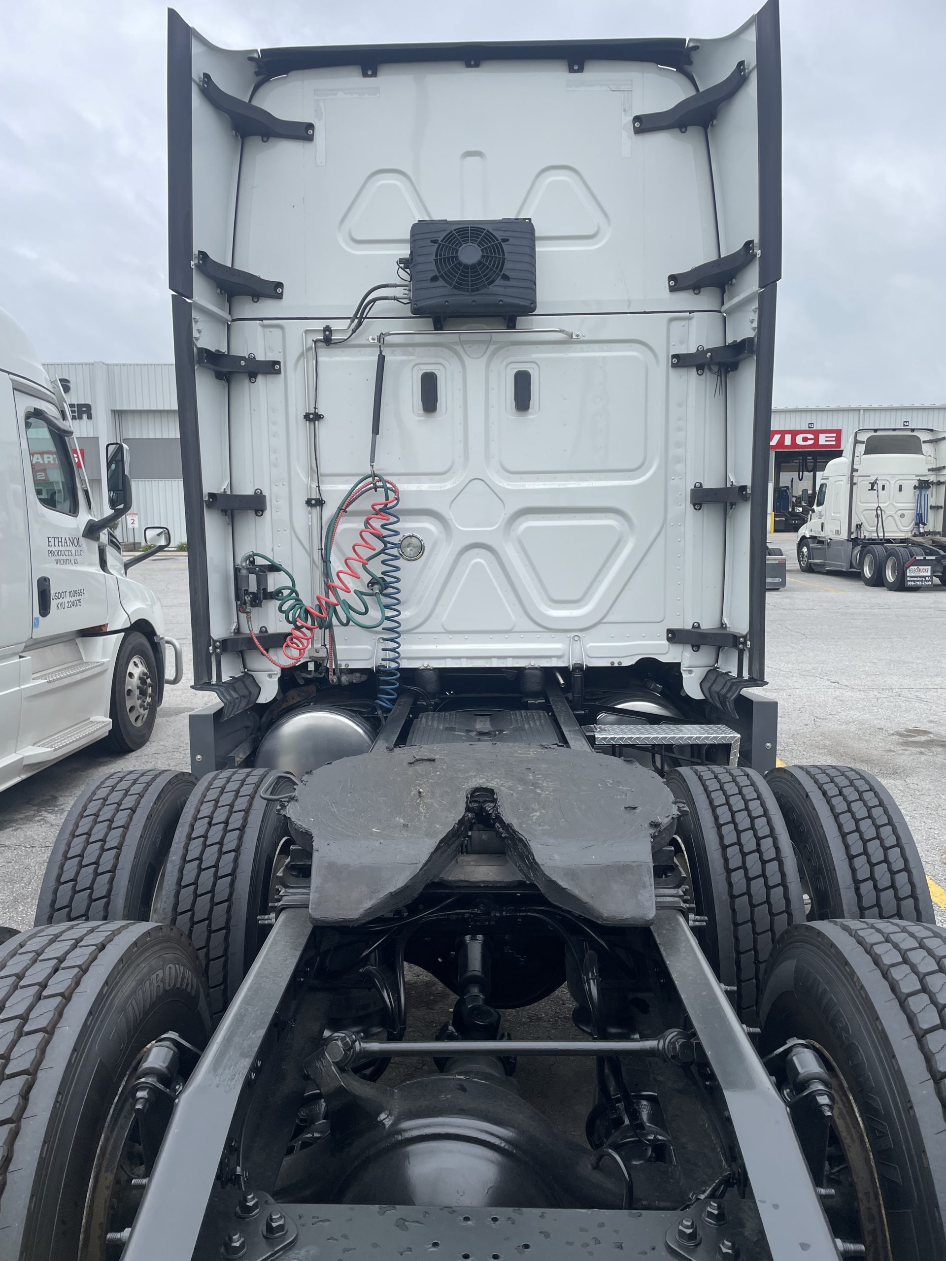 2021 Freightliner PT126 - image 4 of 6