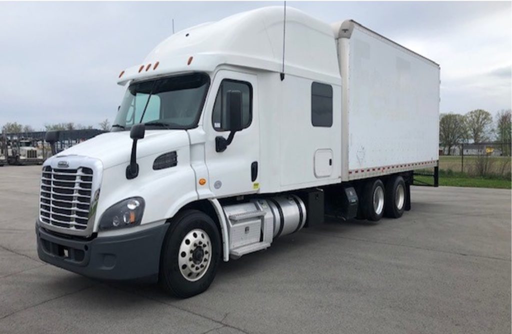2016 Freightliner Cascadia 113