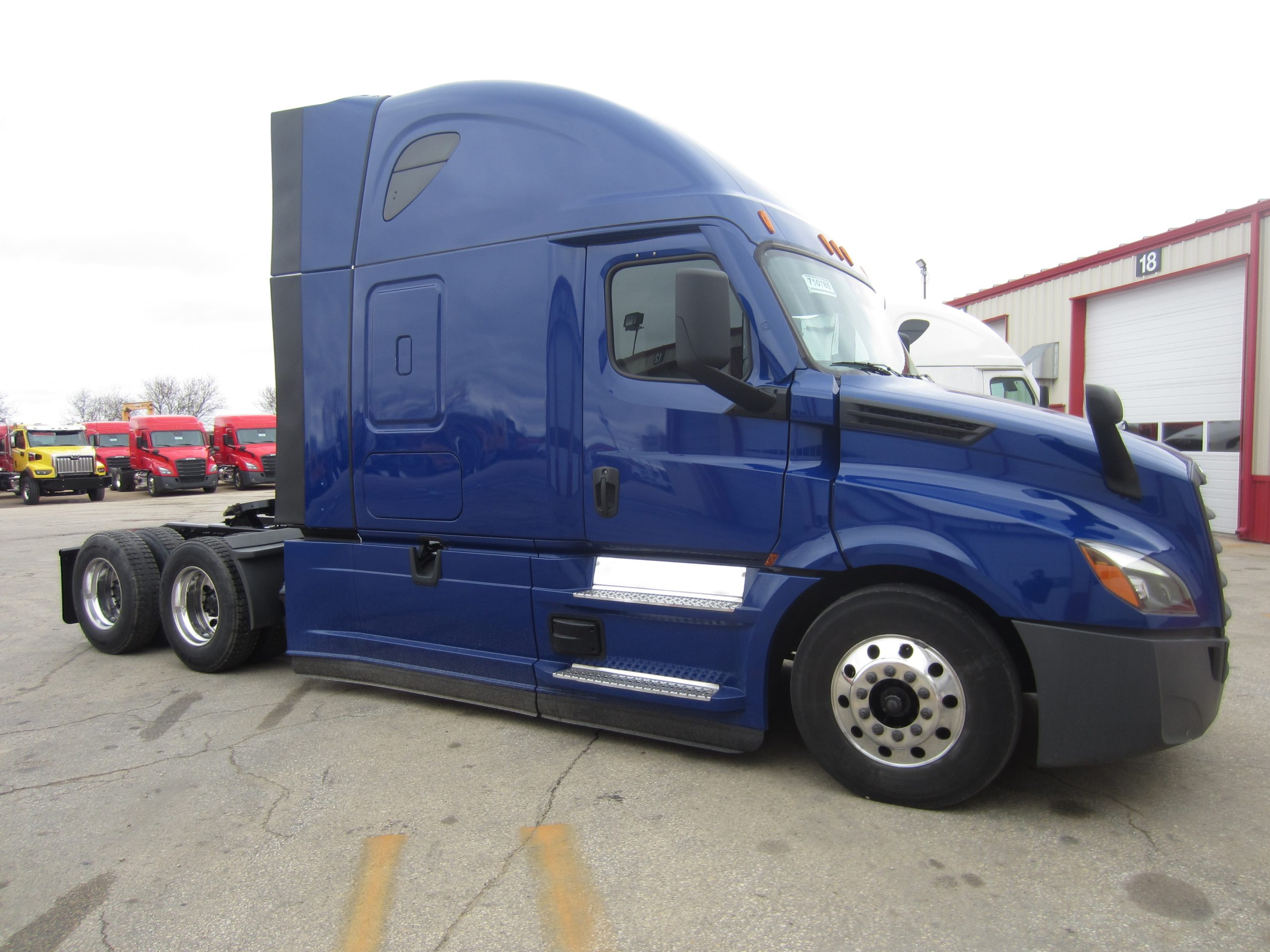 2022 Freightliner PT126 - image 3 of 6
