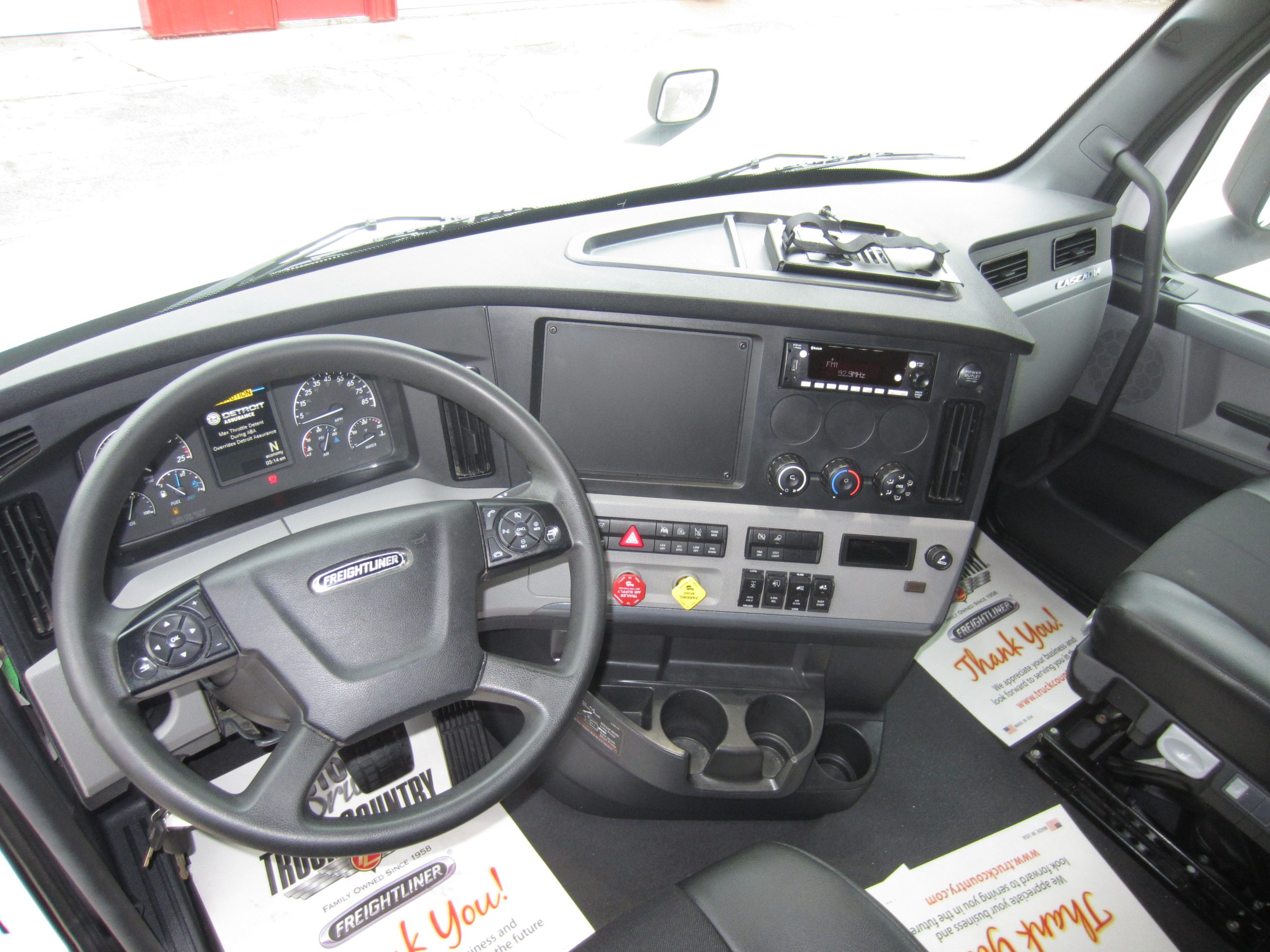 2022 Freightliner PT126 - image 5 of 6