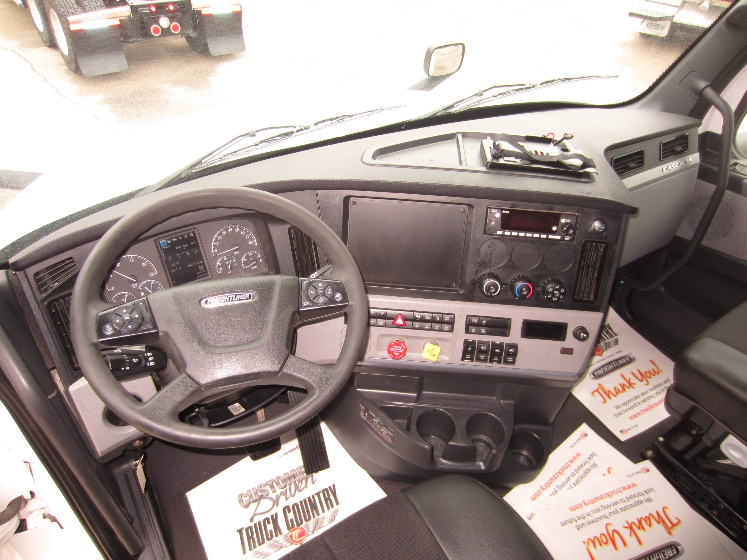 2022 Freightliner PT126 - image 5 of 6