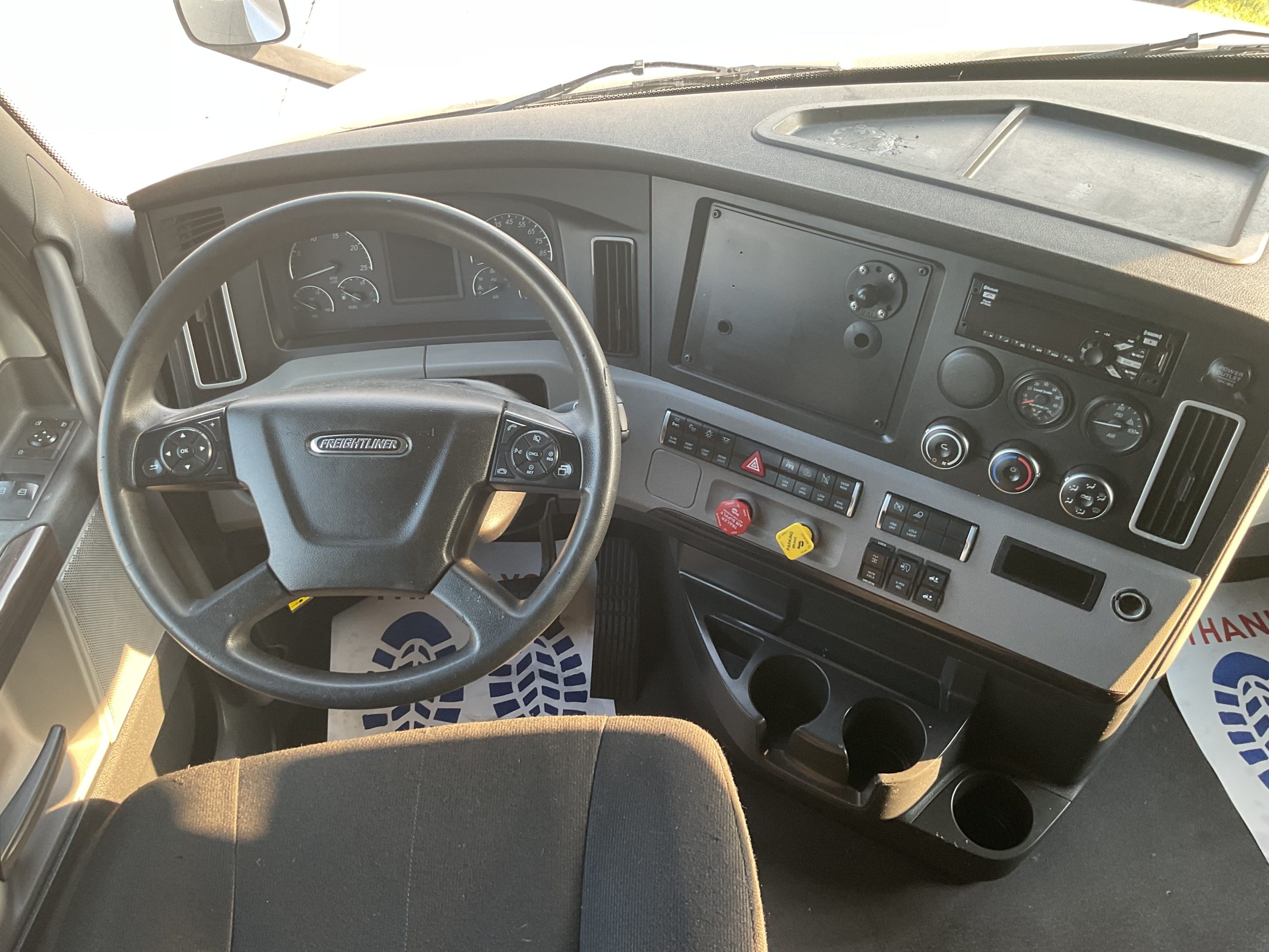 2022 Freightliner PT126 - image 5 of 6