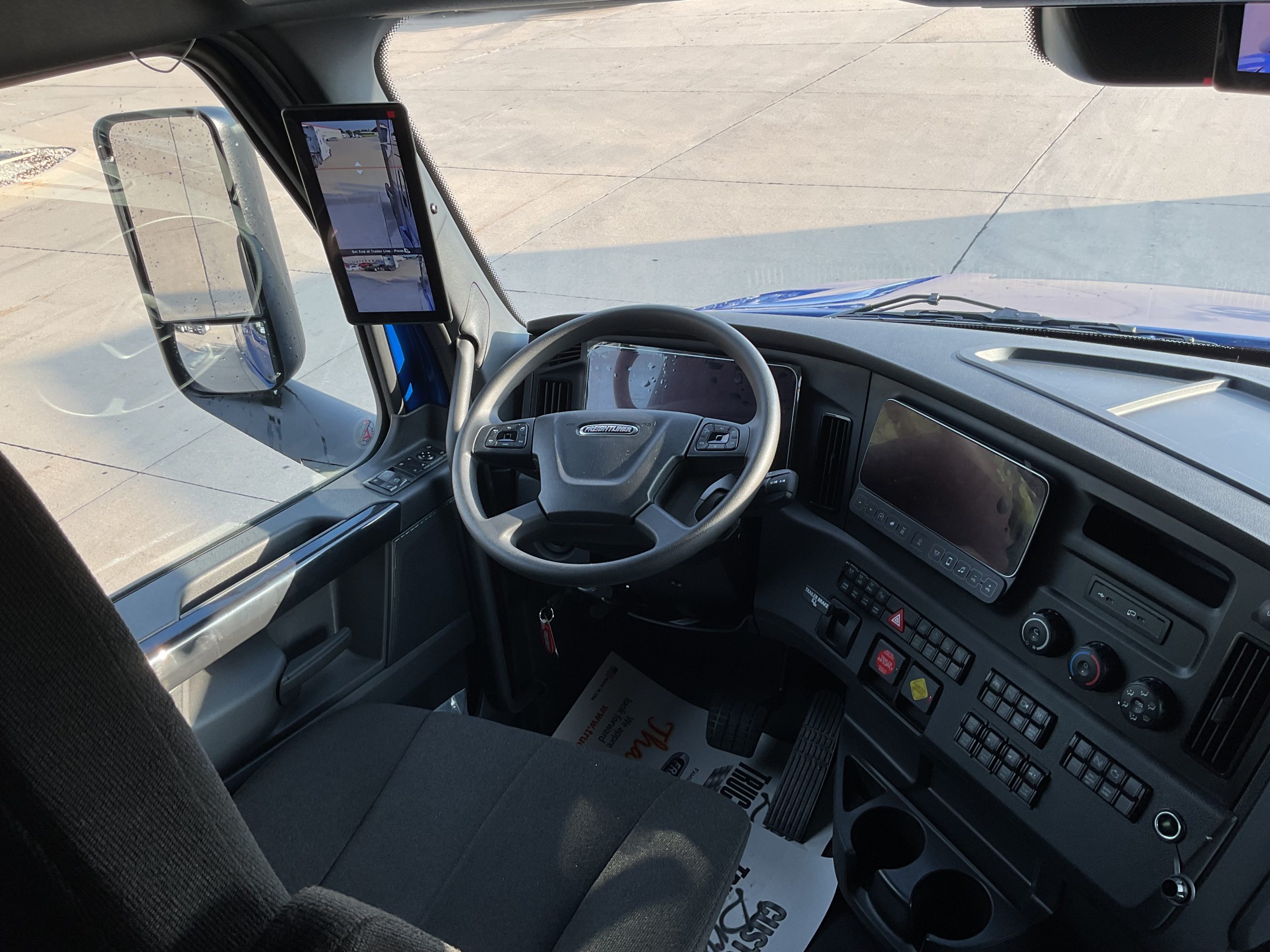 2026 Freightliner PJ126SLP - image 6 of 6