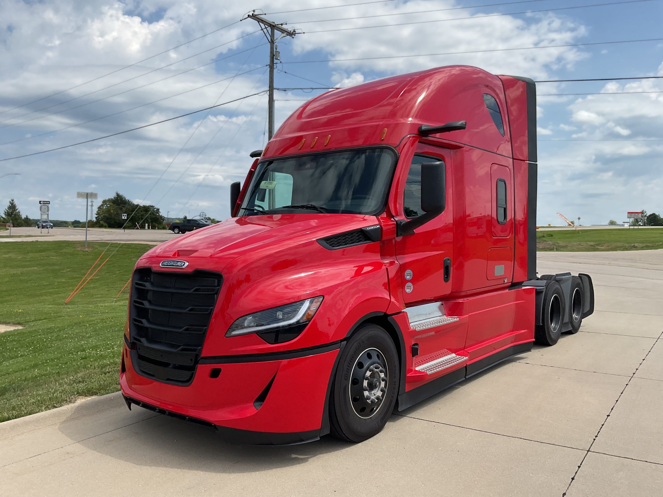 2026 Freightliner PJ126SLP - image 1 of 6