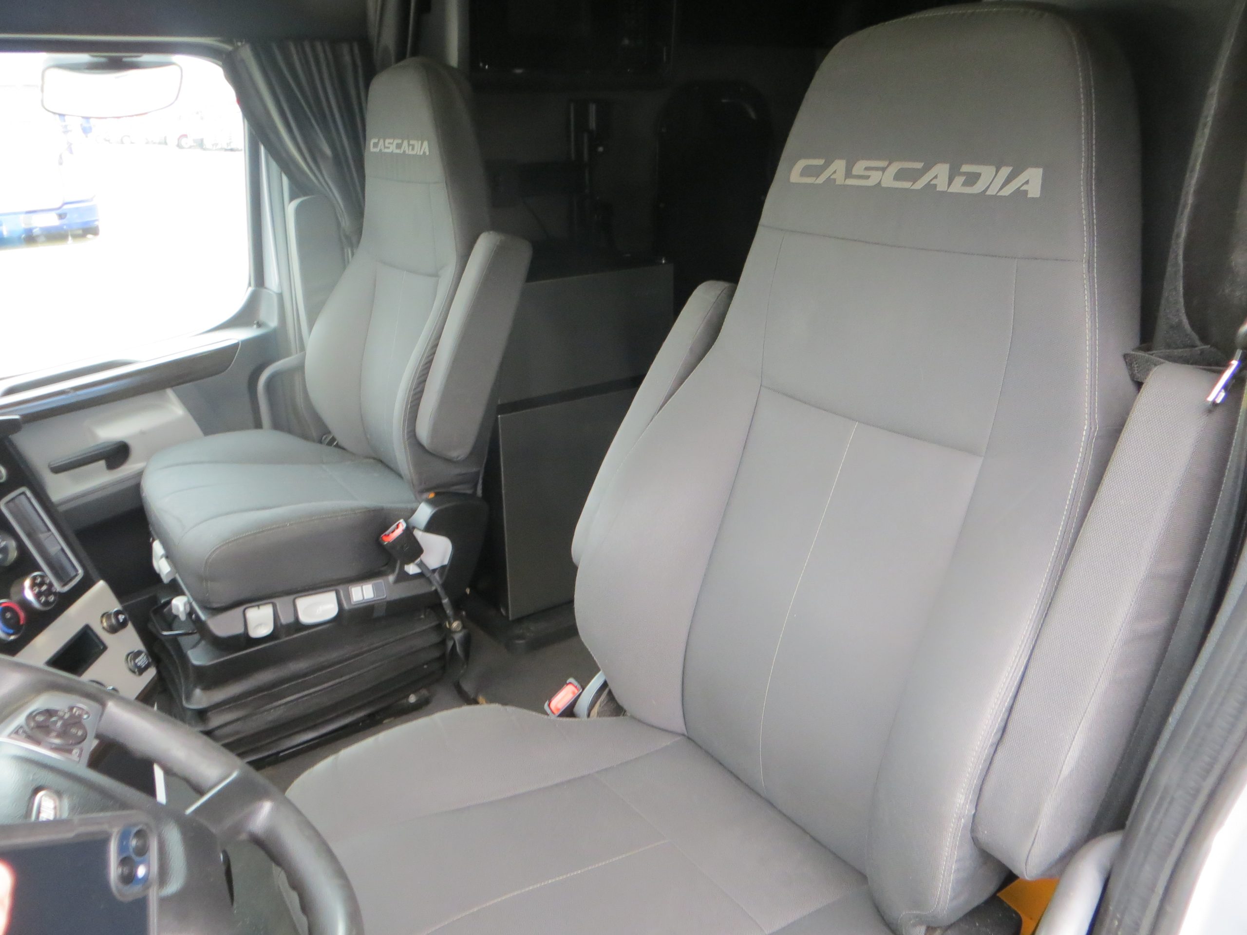 2021 Freightliner PT126SLP - image 5 of 6