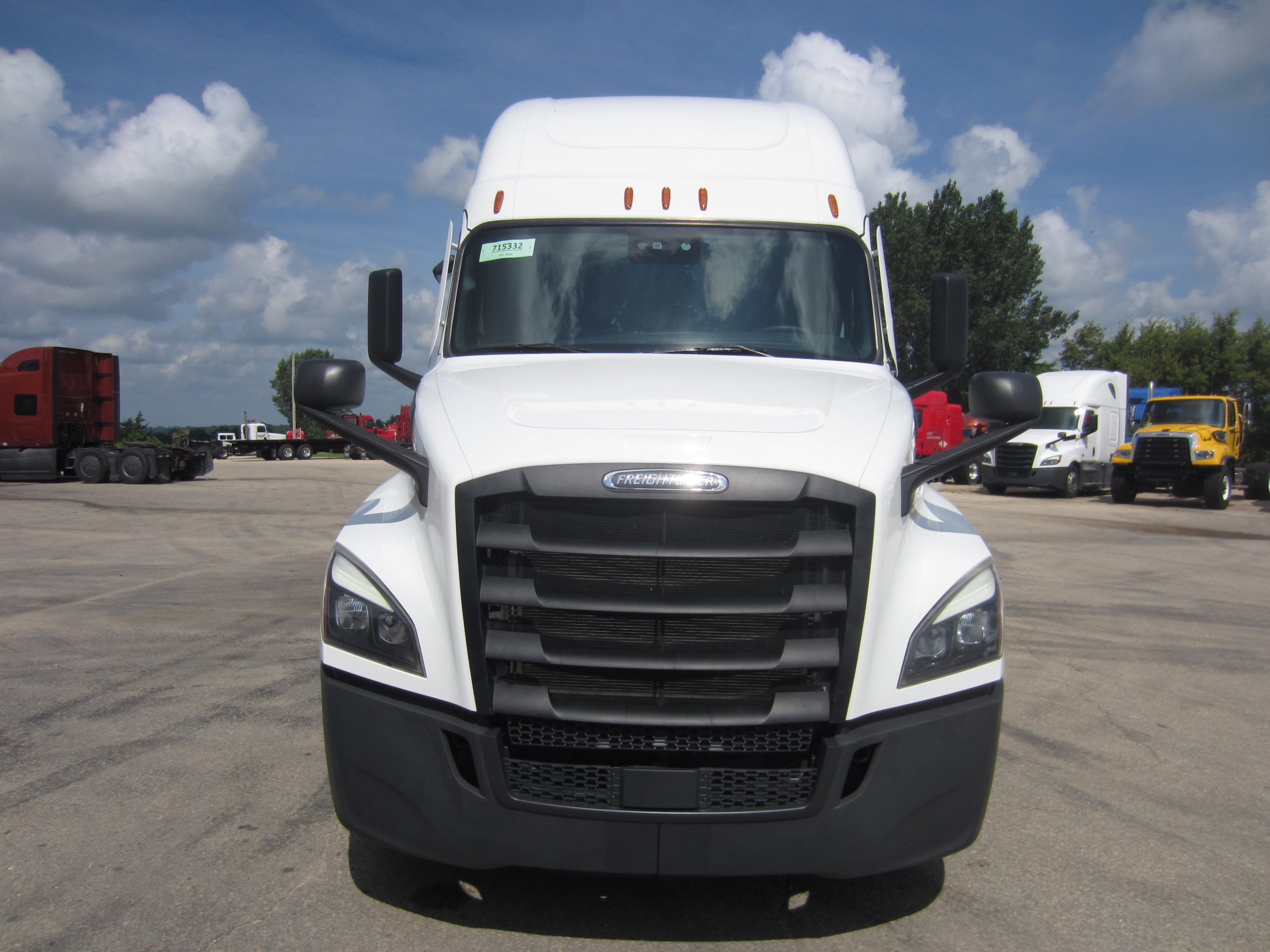 2022 Freightliner PT126 - image 2 of 6