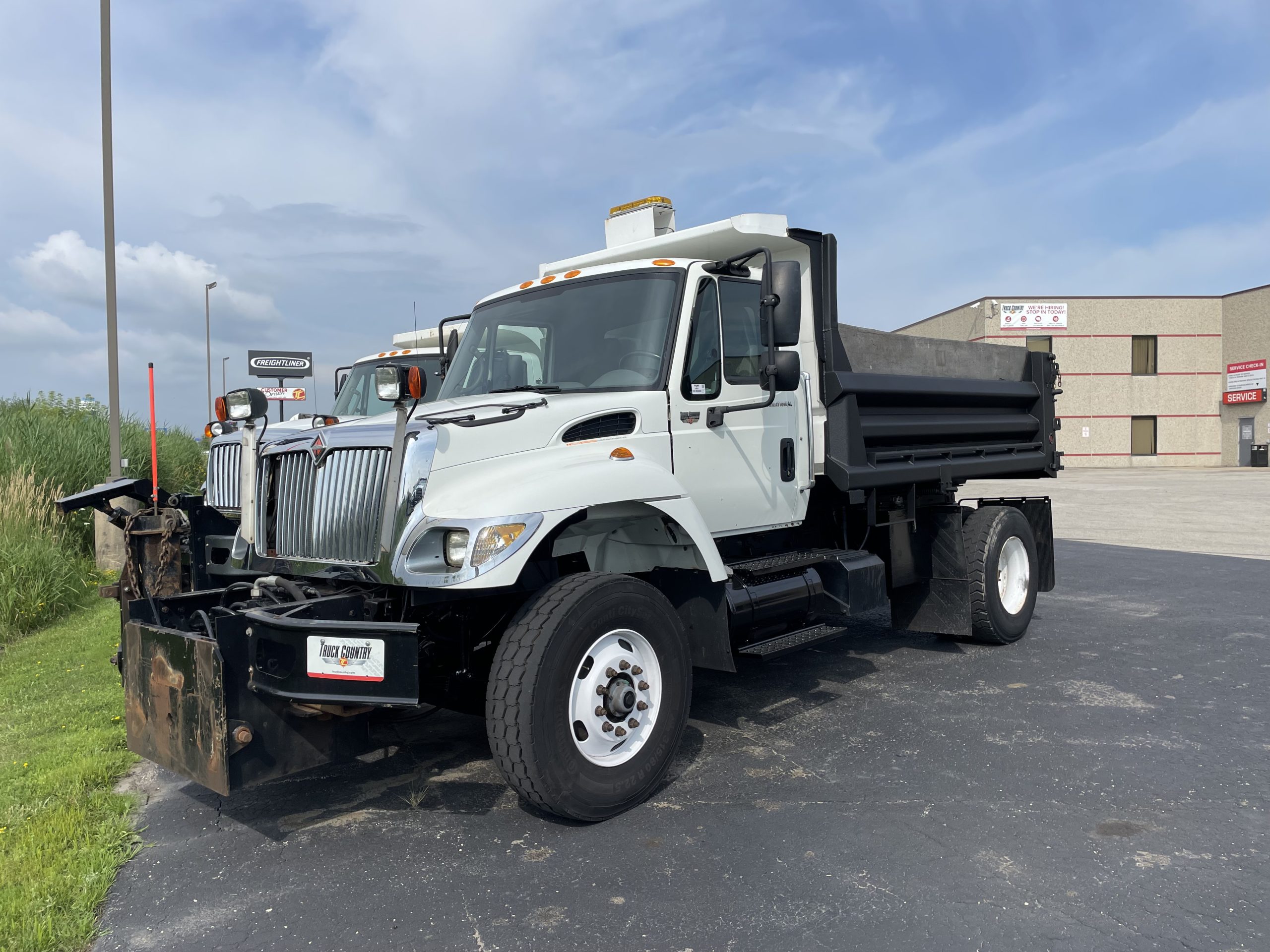 2005 International 7400SFA 068PM00000YYFNk 2005 International 7400SFA 068PM00000YYFNk