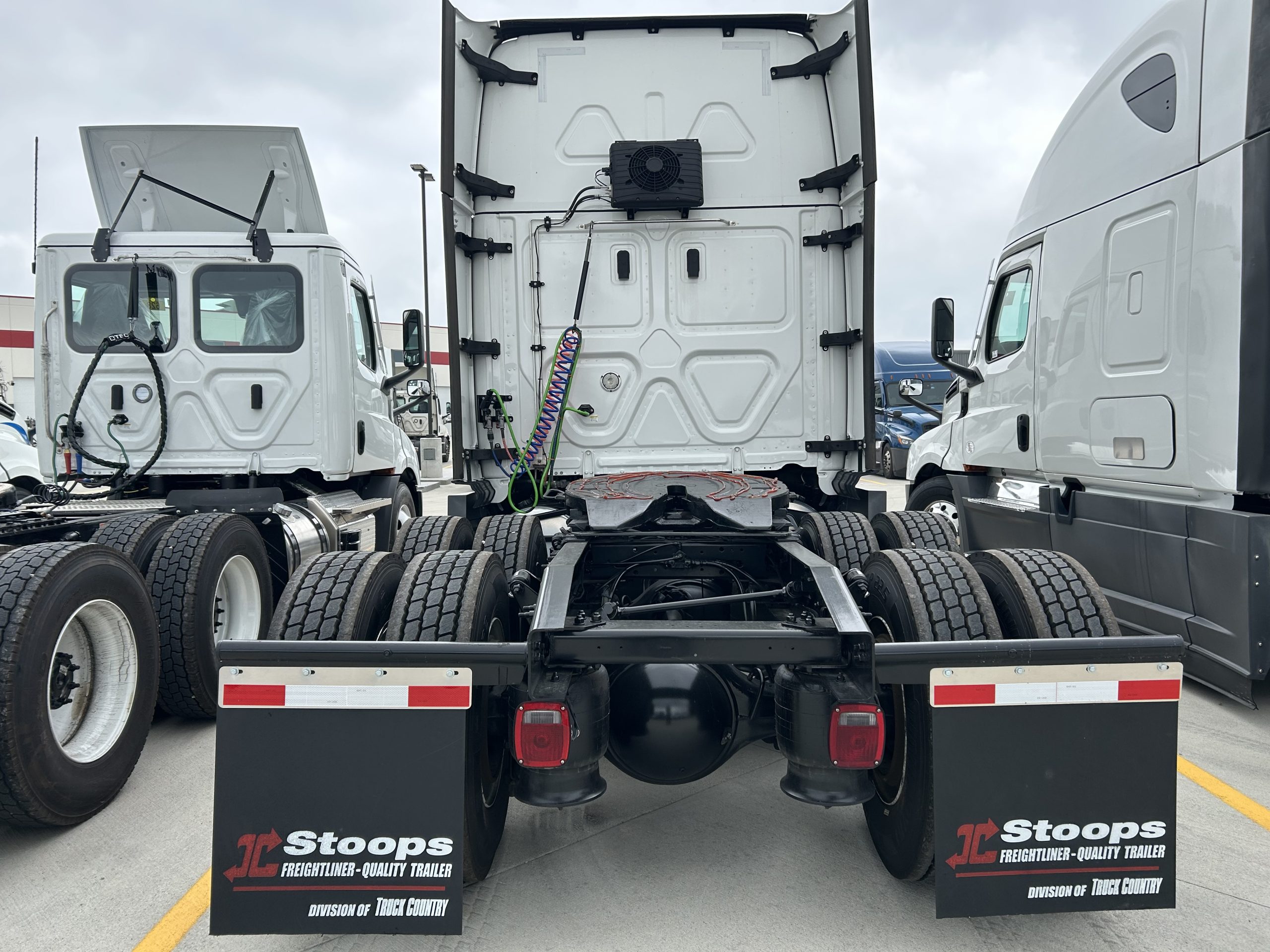 2022 Freightliner PT126 - image 4 of 6