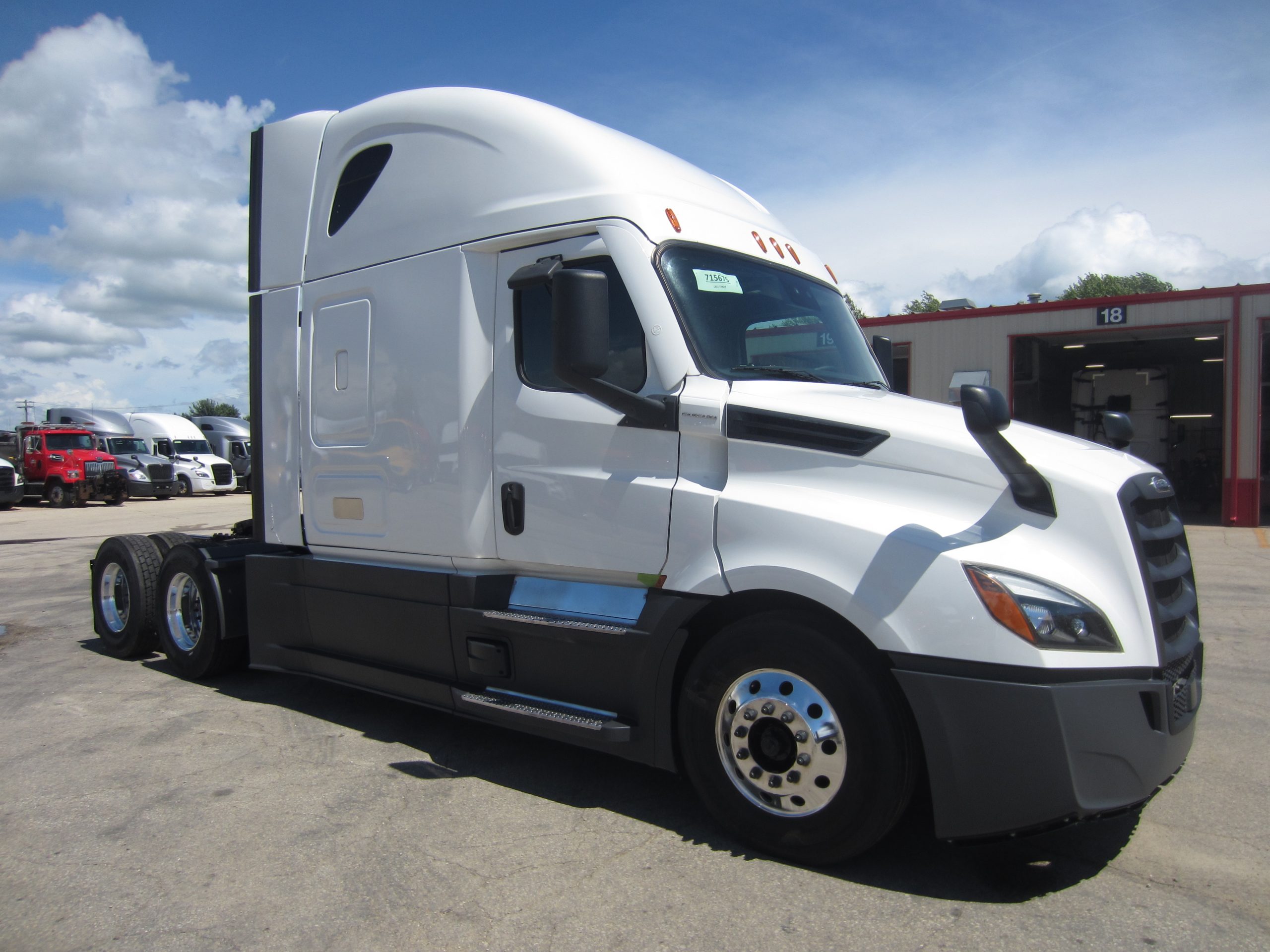 2022 Freightliner PT126 - image 3 of 6
