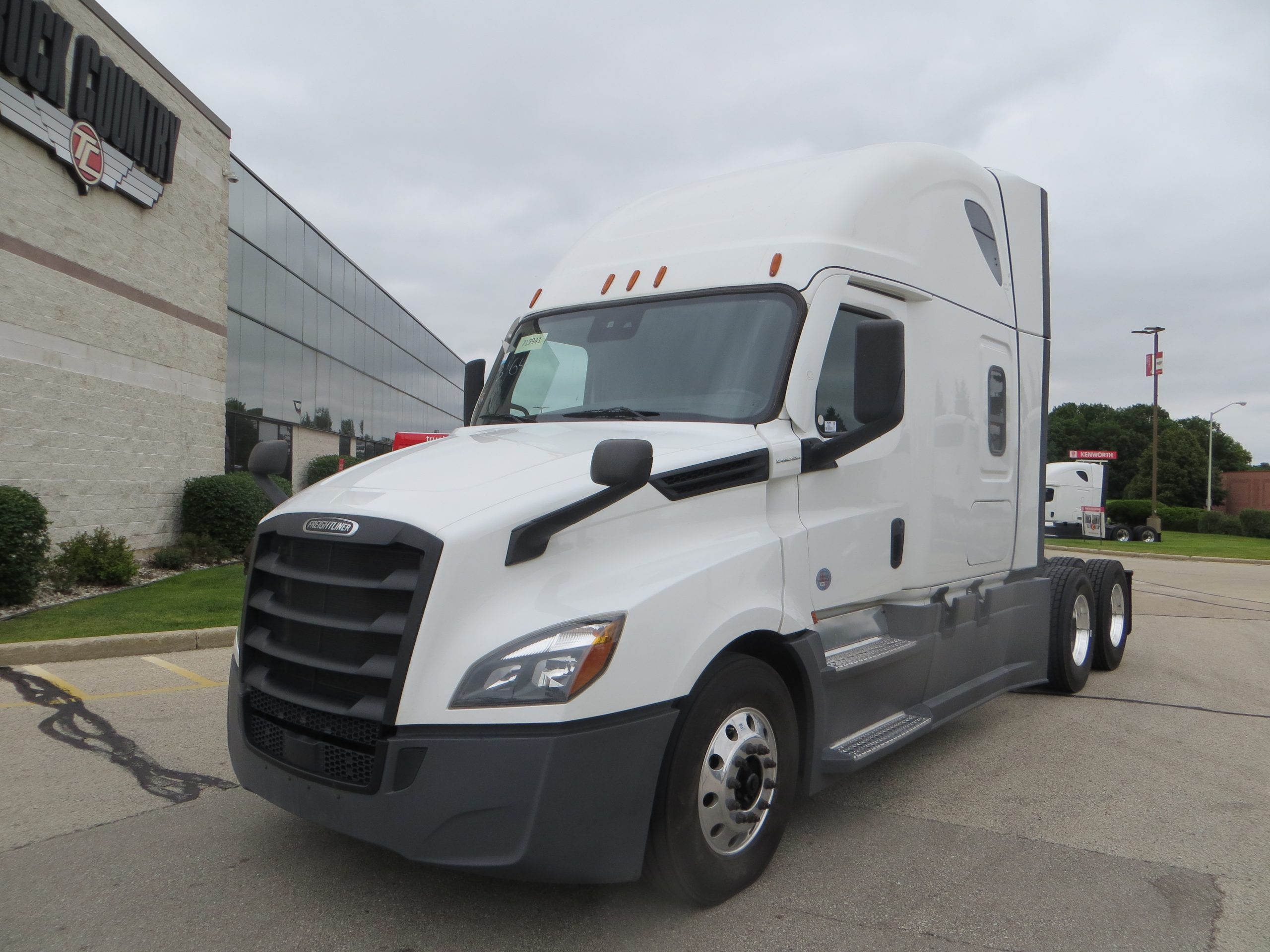 2022 Freightliner PT126 - image 1 of 6