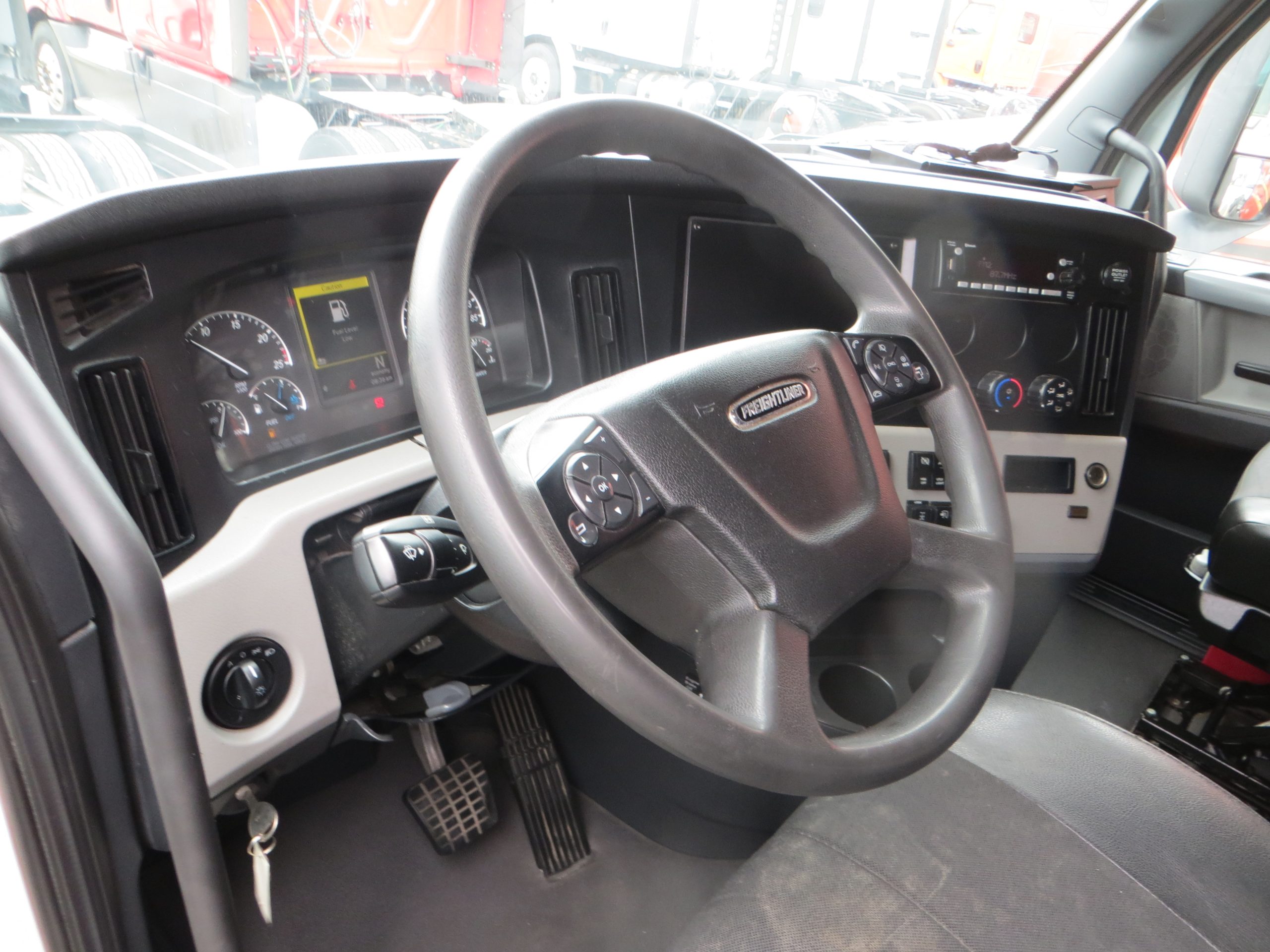 2022 Freightliner PT126 - image 6 of 6