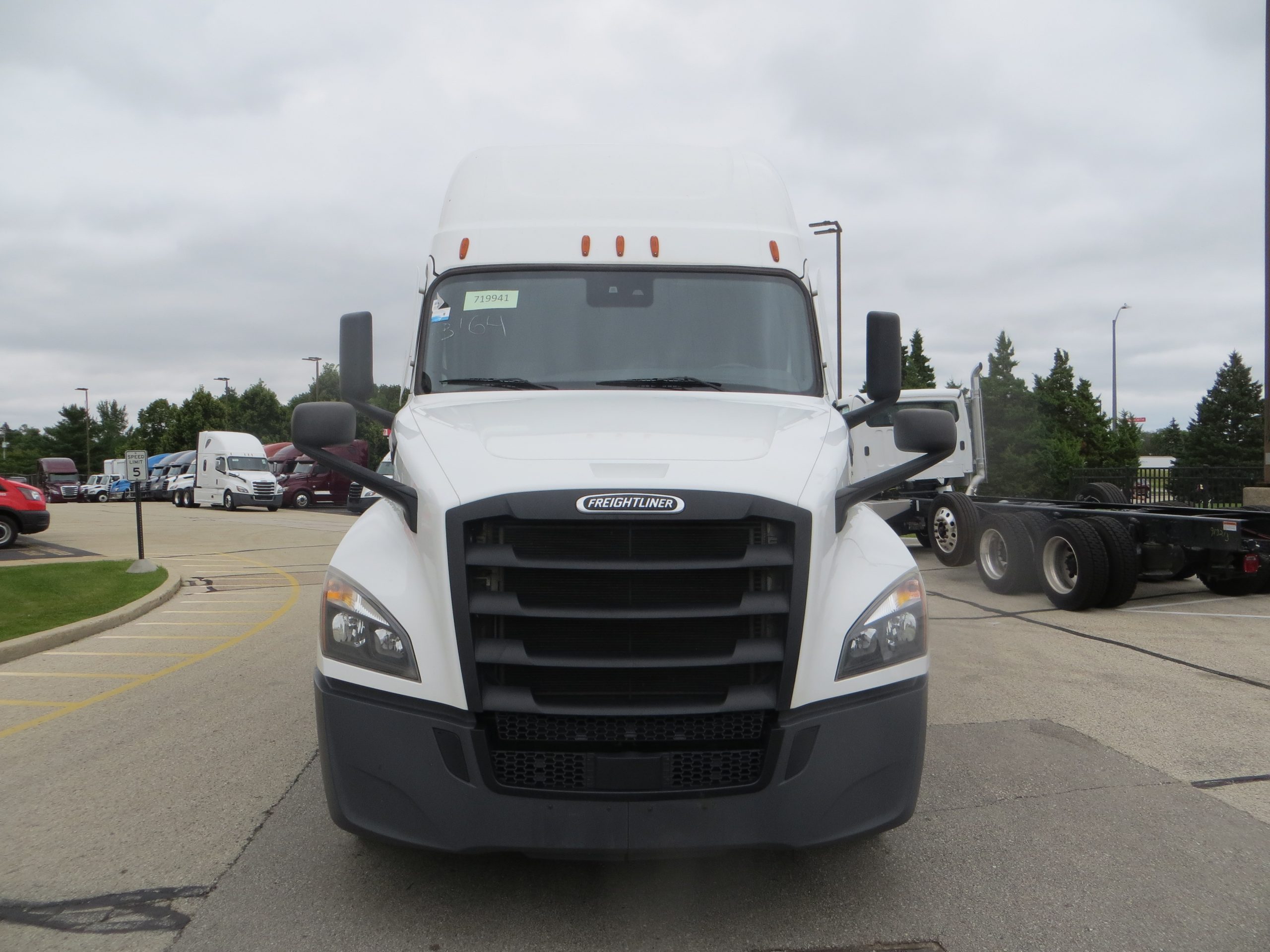 2022 Freightliner PT126 - image 2 of 6