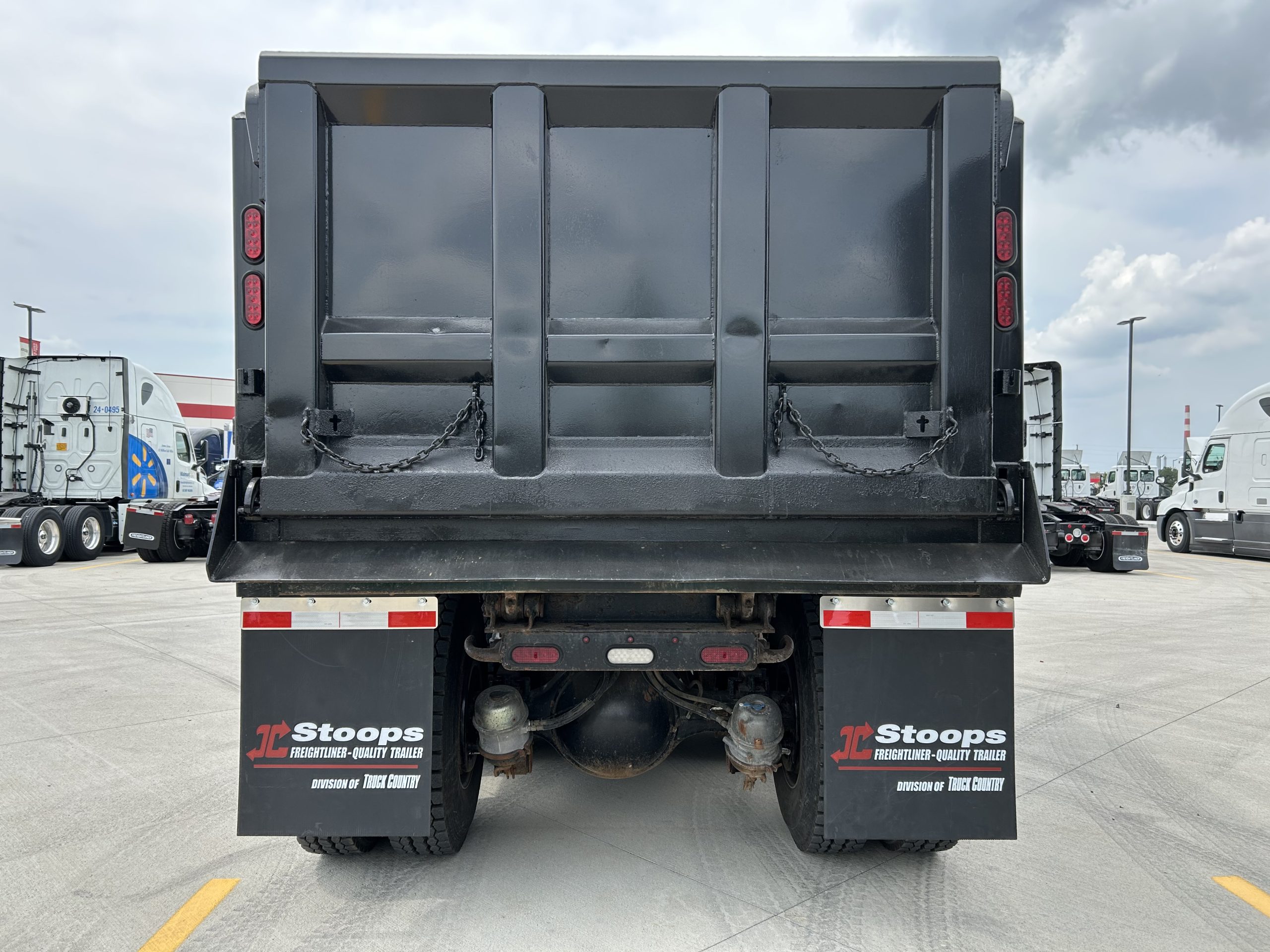 2020 Western Star 4700SB - image 4 of 5