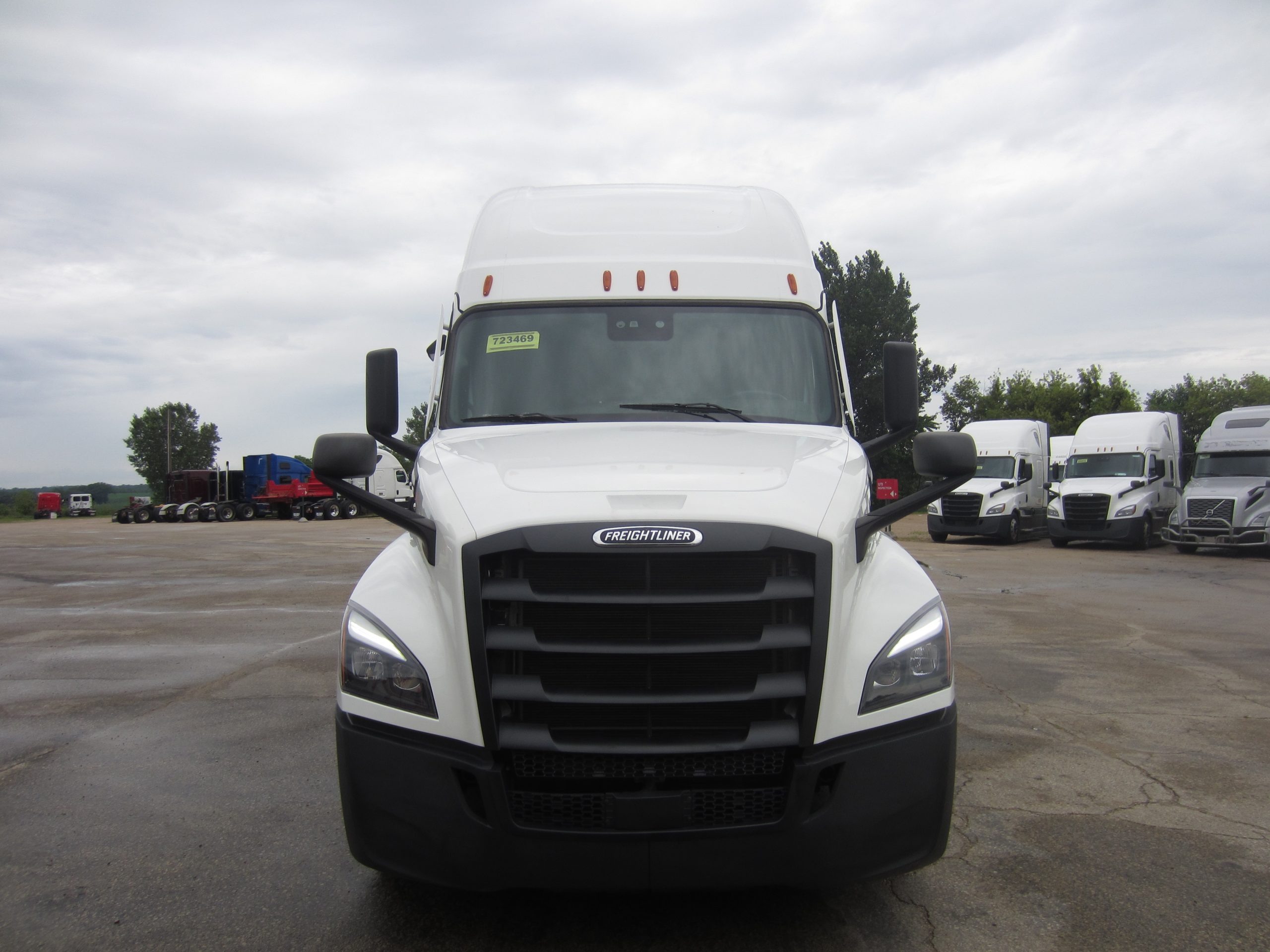 2022 Freightliner PT126 - image 2 of 6