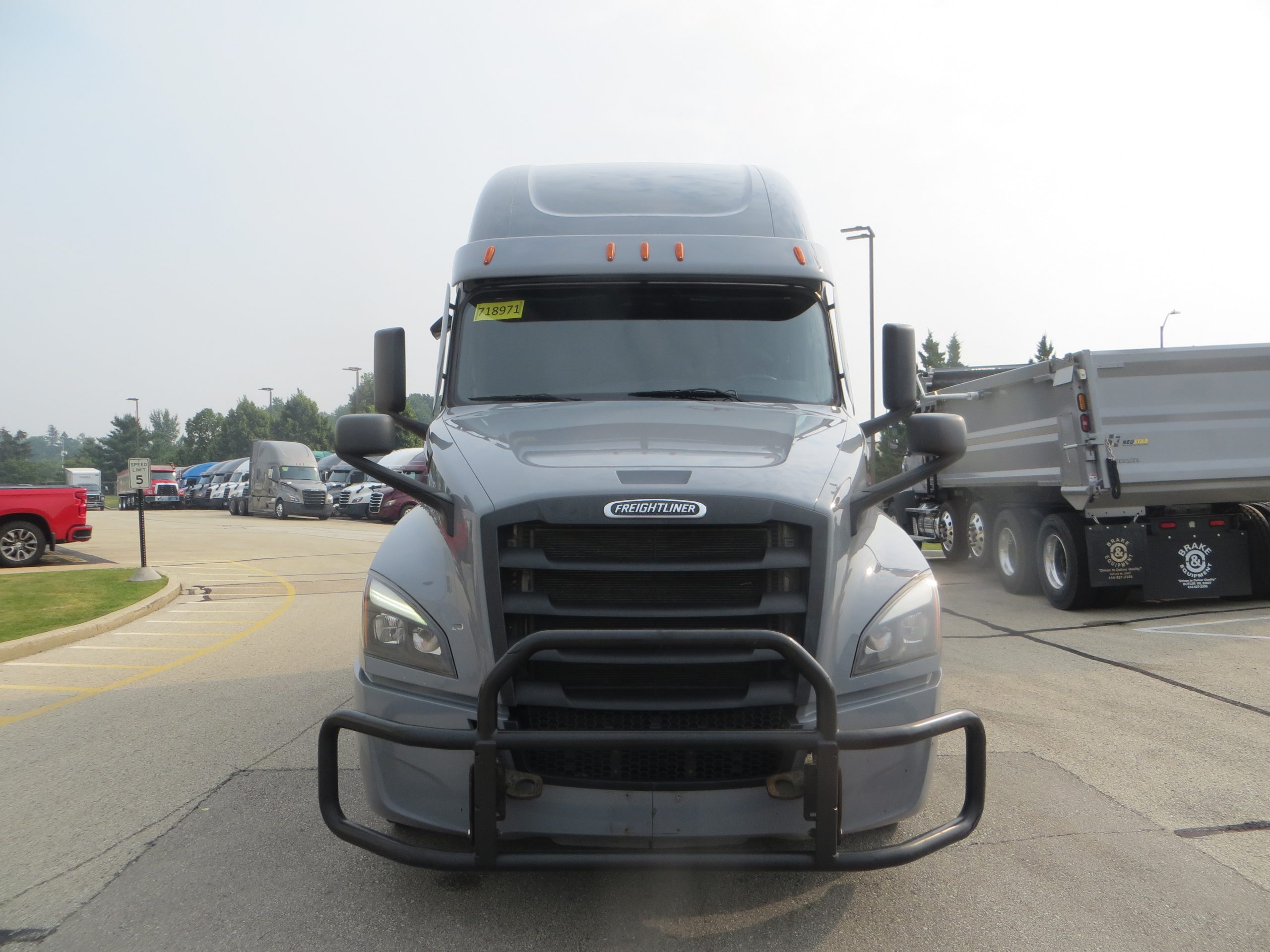 2022 Freightliner PT126SLP - image 2 of 6