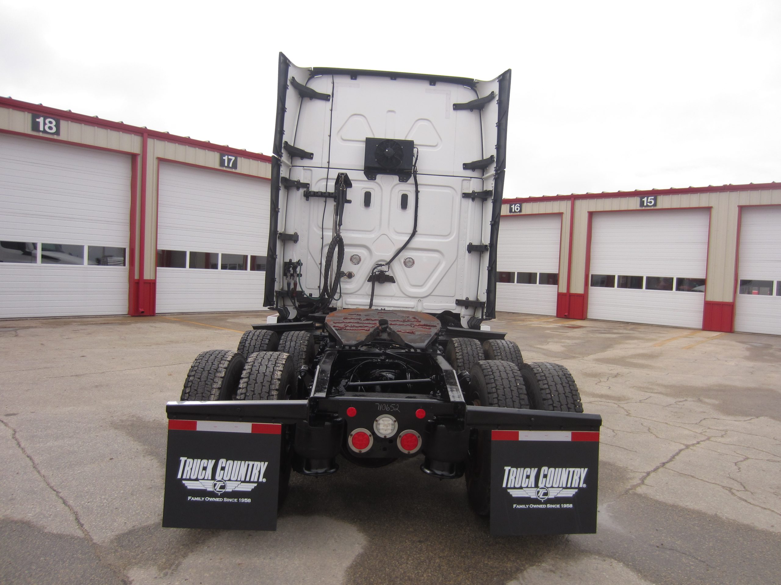 2022 Freightliner PT126 - image 4 of 6