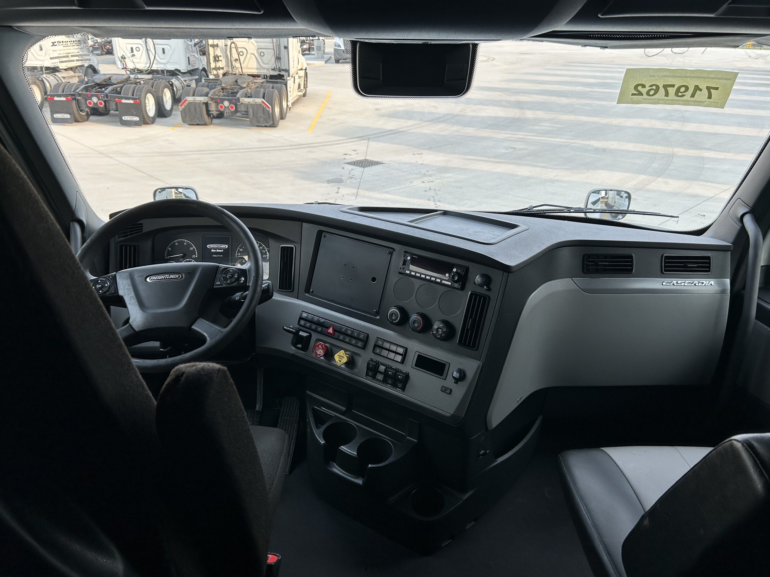 2022 Freightliner PT126 - image 5 of 6