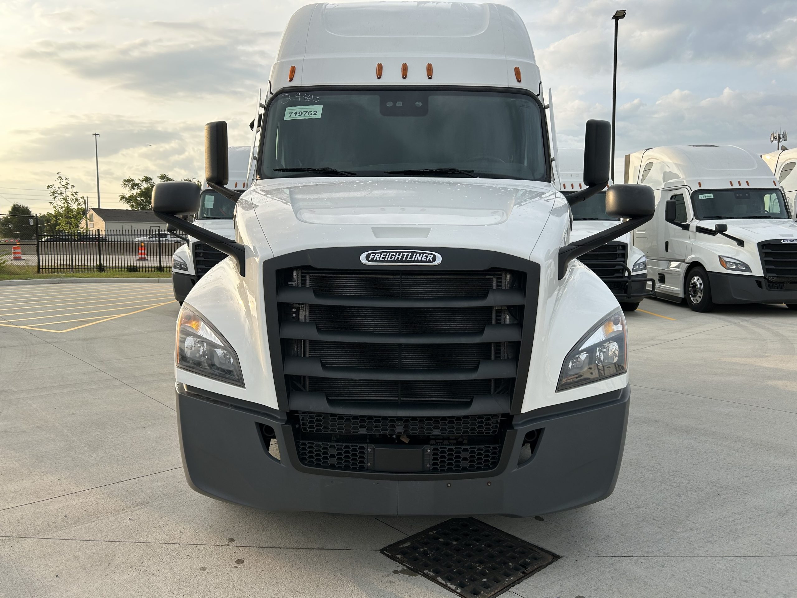 2022 Freightliner PT126 - image 2 of 6