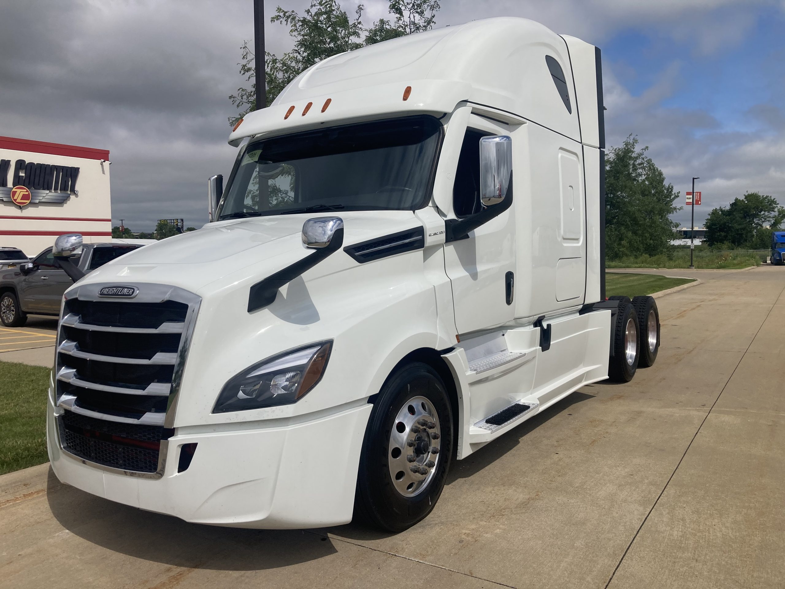 2022 Freightliner PT126SLP - image 1 of 6