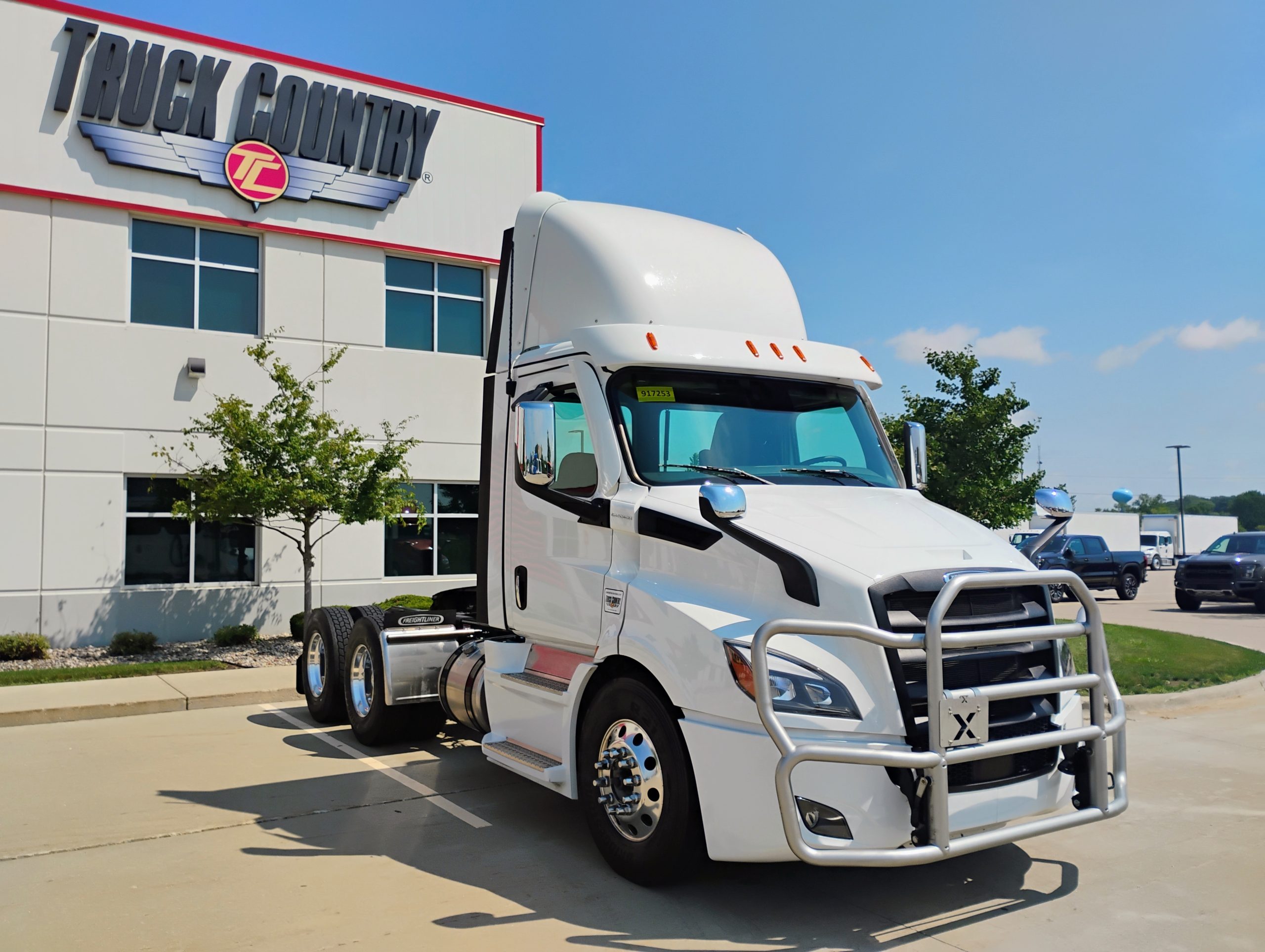 2026 Freightliner PE116DC - image 5 of 6