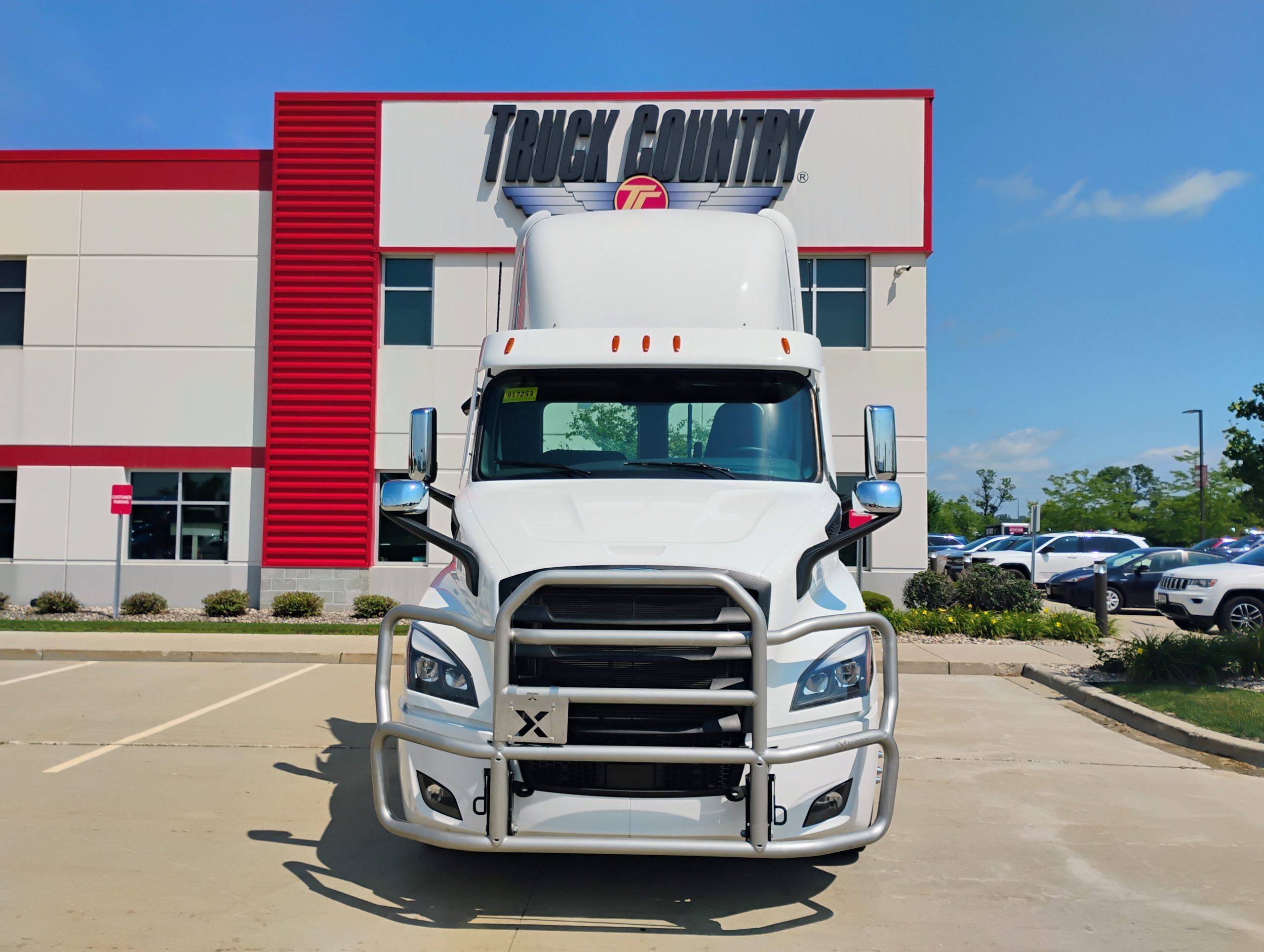 2026 Freightliner PE116DC - image 2 of 6