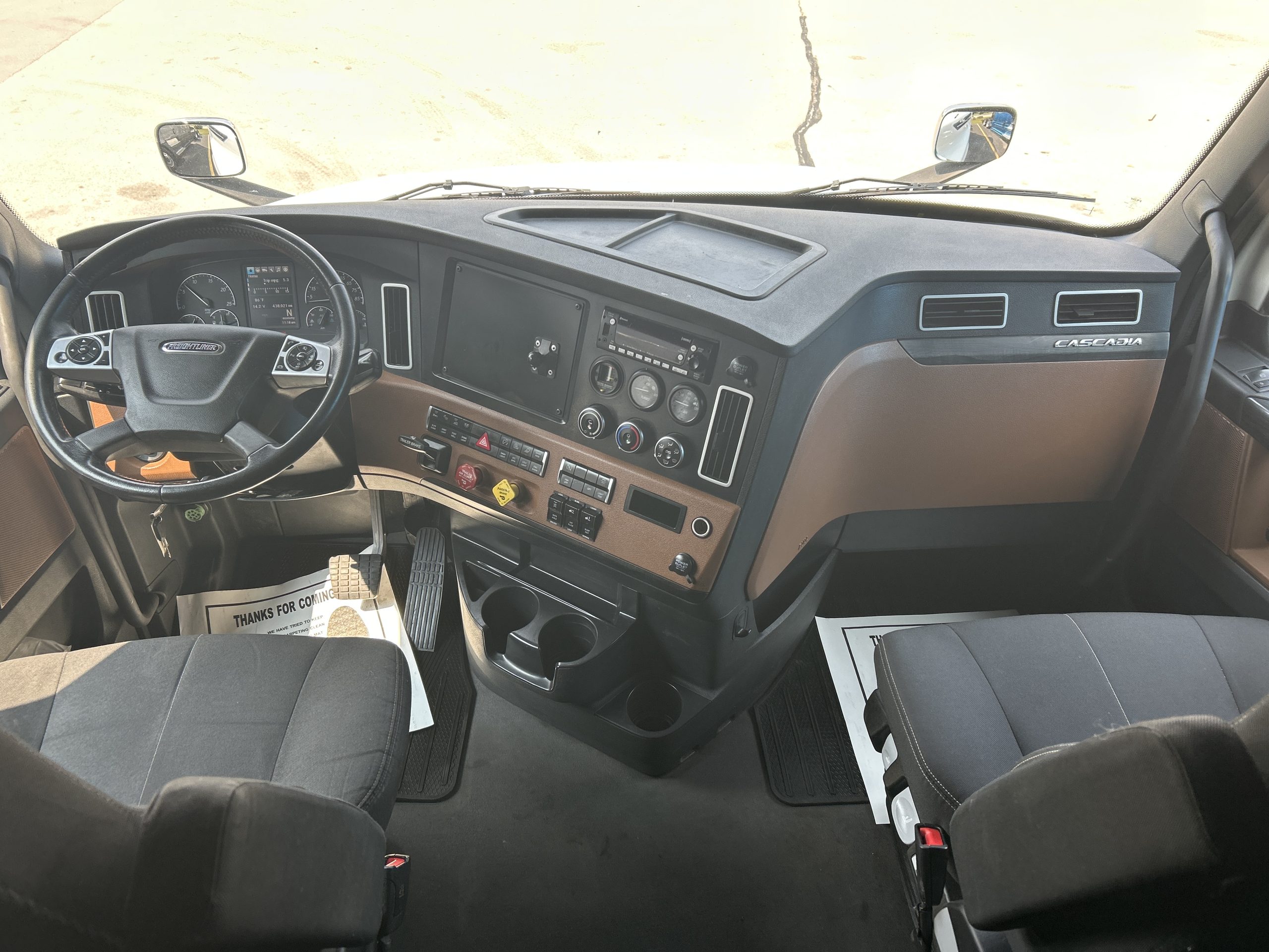 2023 Freightliner PT126SLP - image 6 of 6